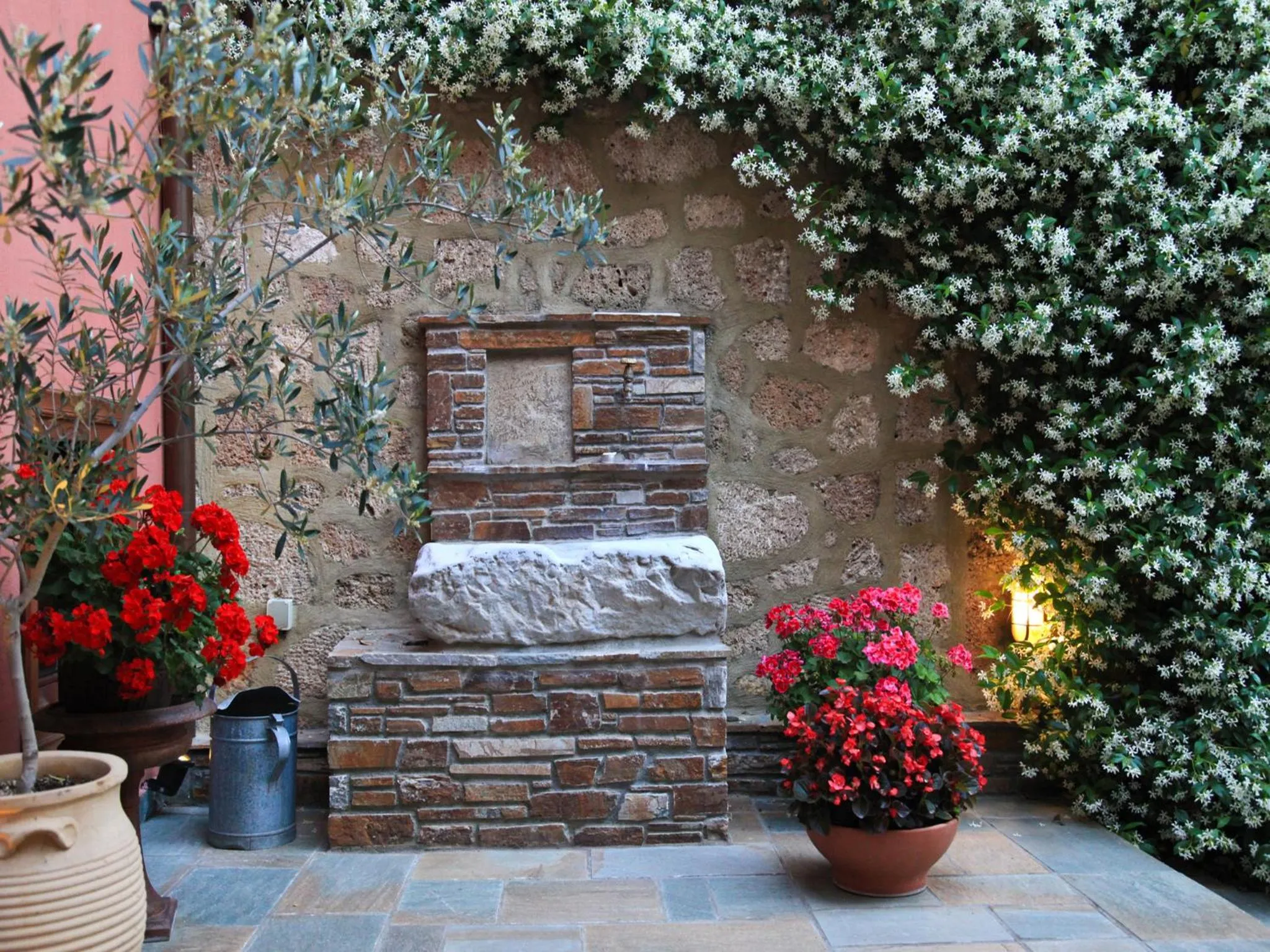 Facade/entrance in Boutique Hotel Kokkino Spiti