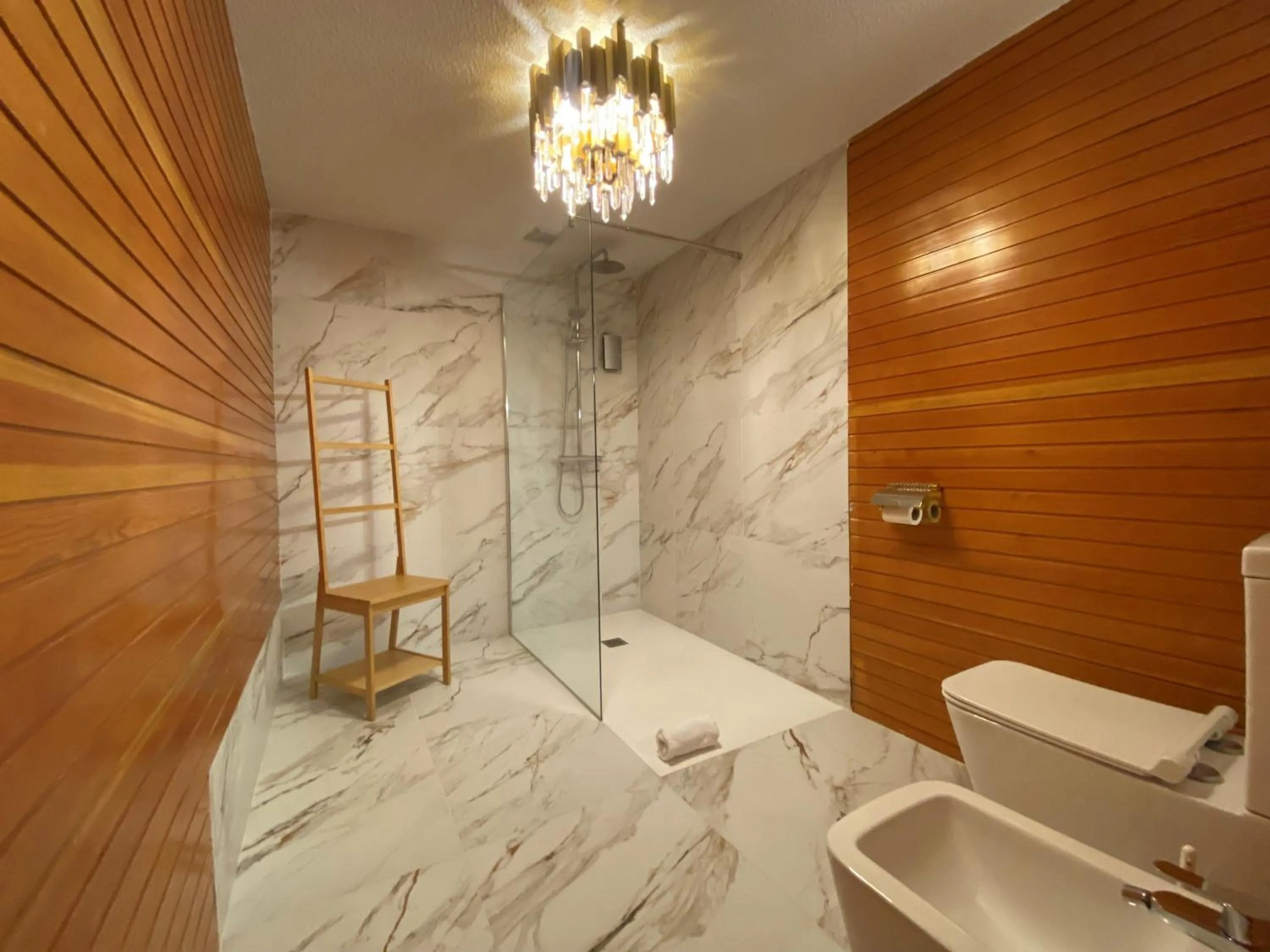 Bathroom in Apartamentos María Luisa