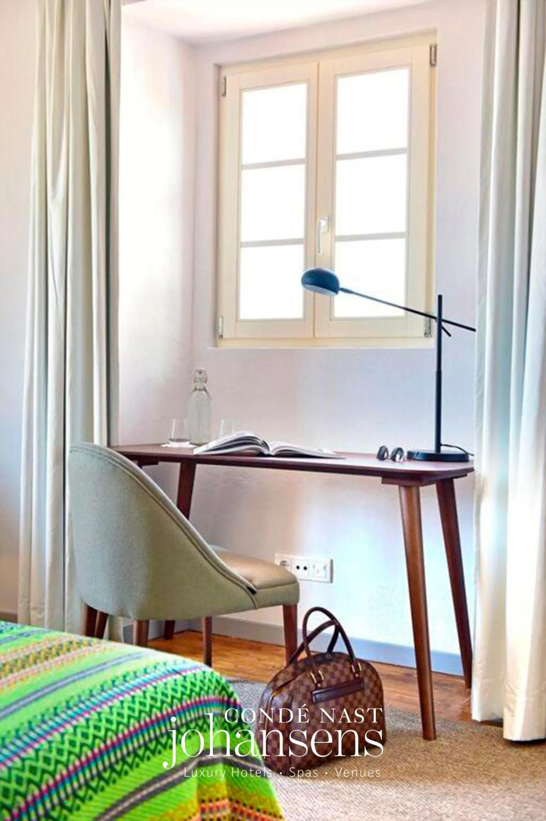 Bedroom, Bed in The Noble House - by Unlock Hotels