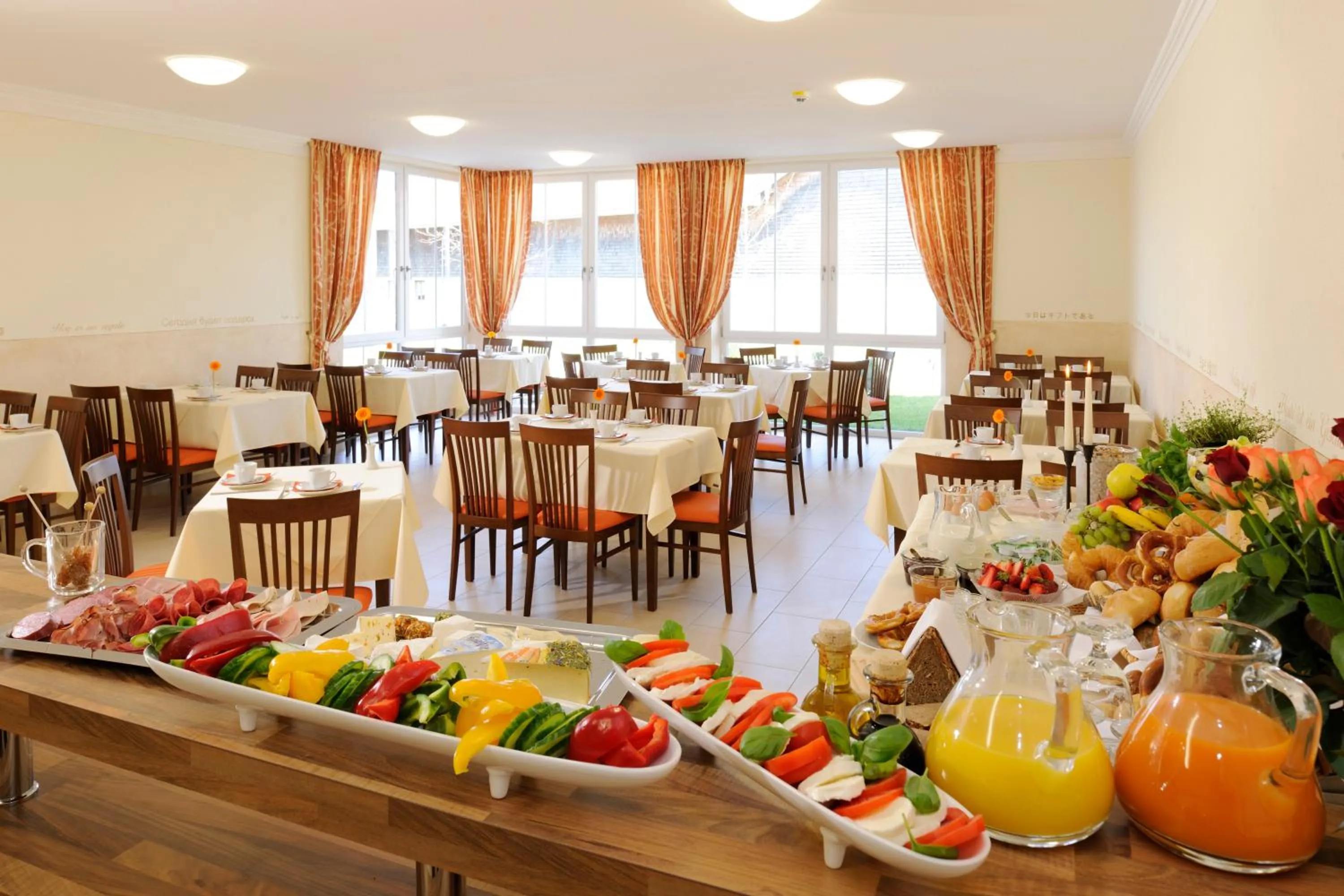 Restaurant/places to eat in Hotel Inspiration Garni