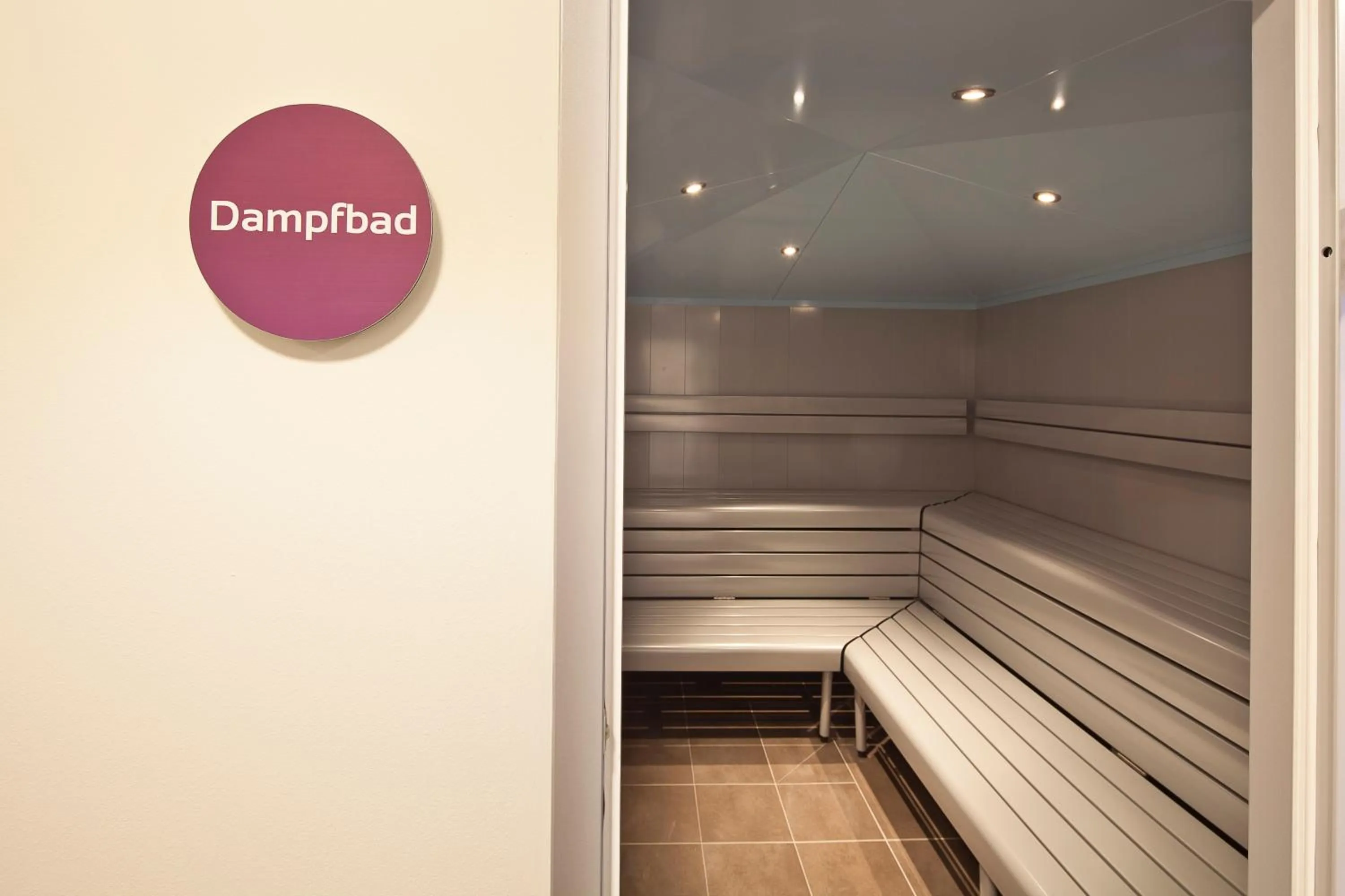 Spa and wellness centre/facilities in Explorer Hotel Oberstdorf