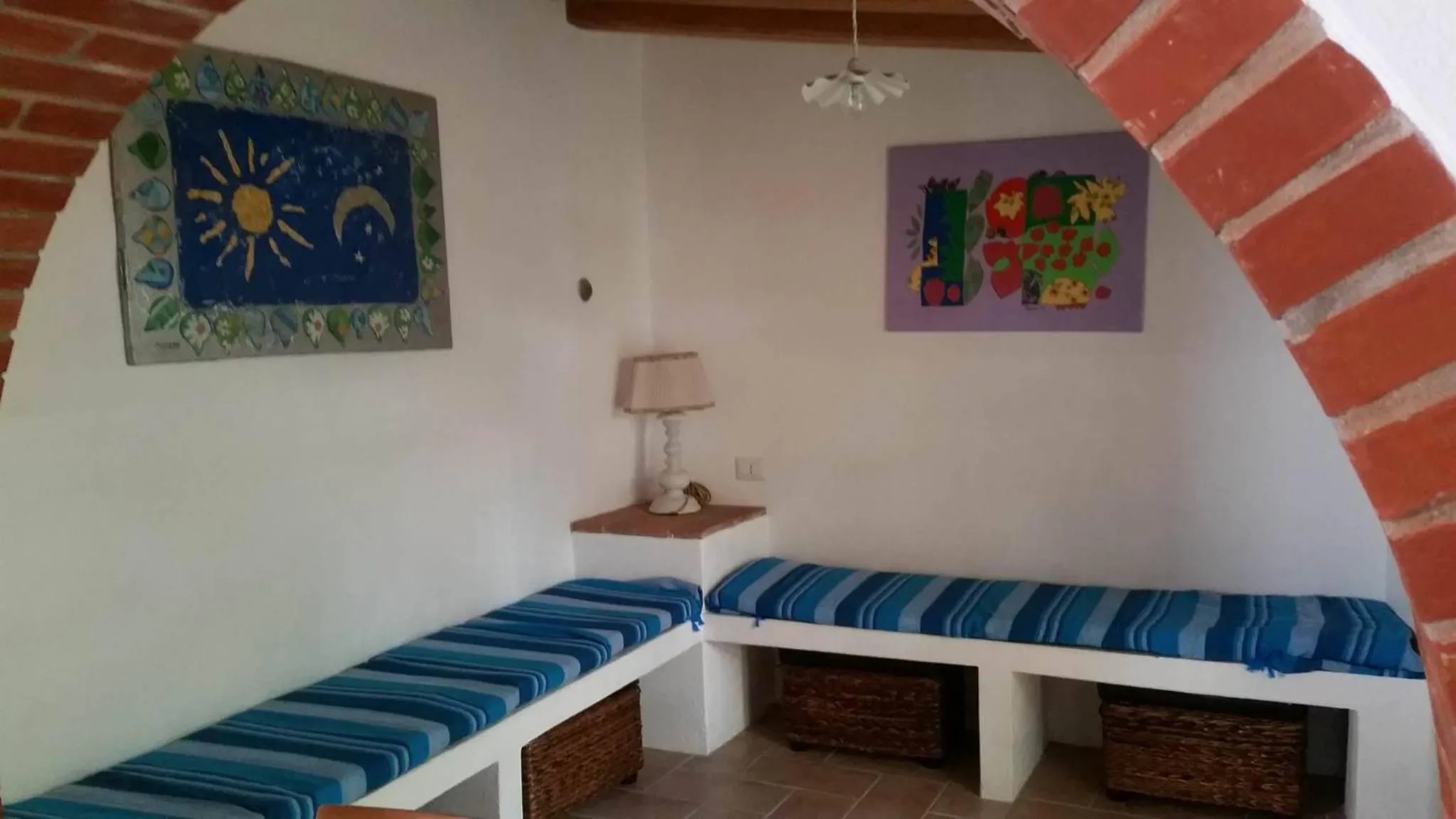 Communal lounge/ TV room in B&B DOMU INCANTO Sa Domu sarrabesa