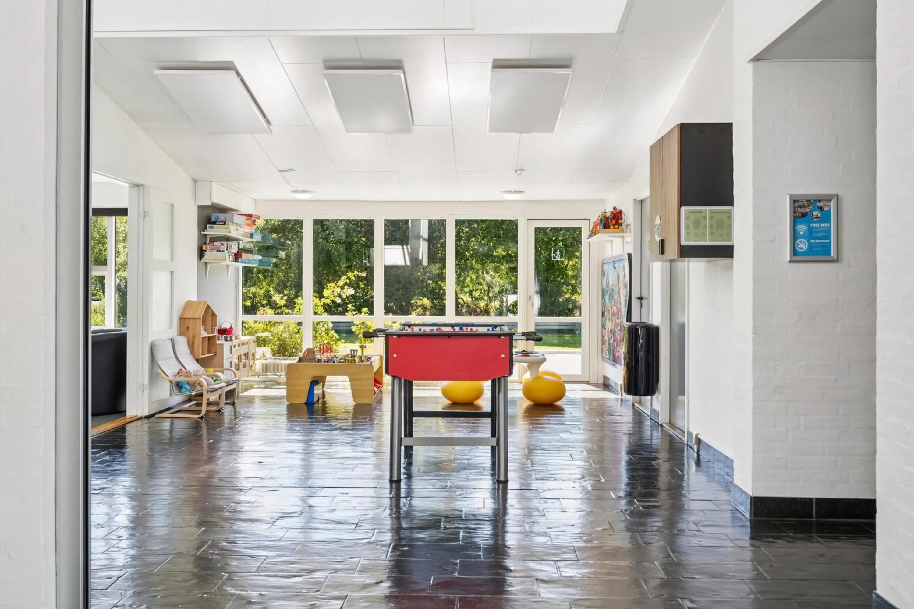 Communal lounge/ TV room in Danhostel Vejle