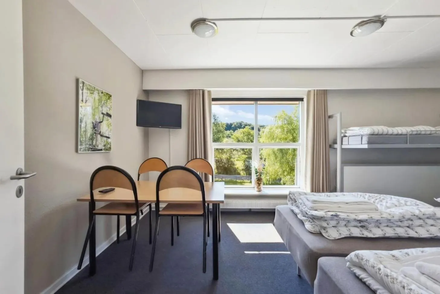 Property building, Bed in Danhostel Vejle