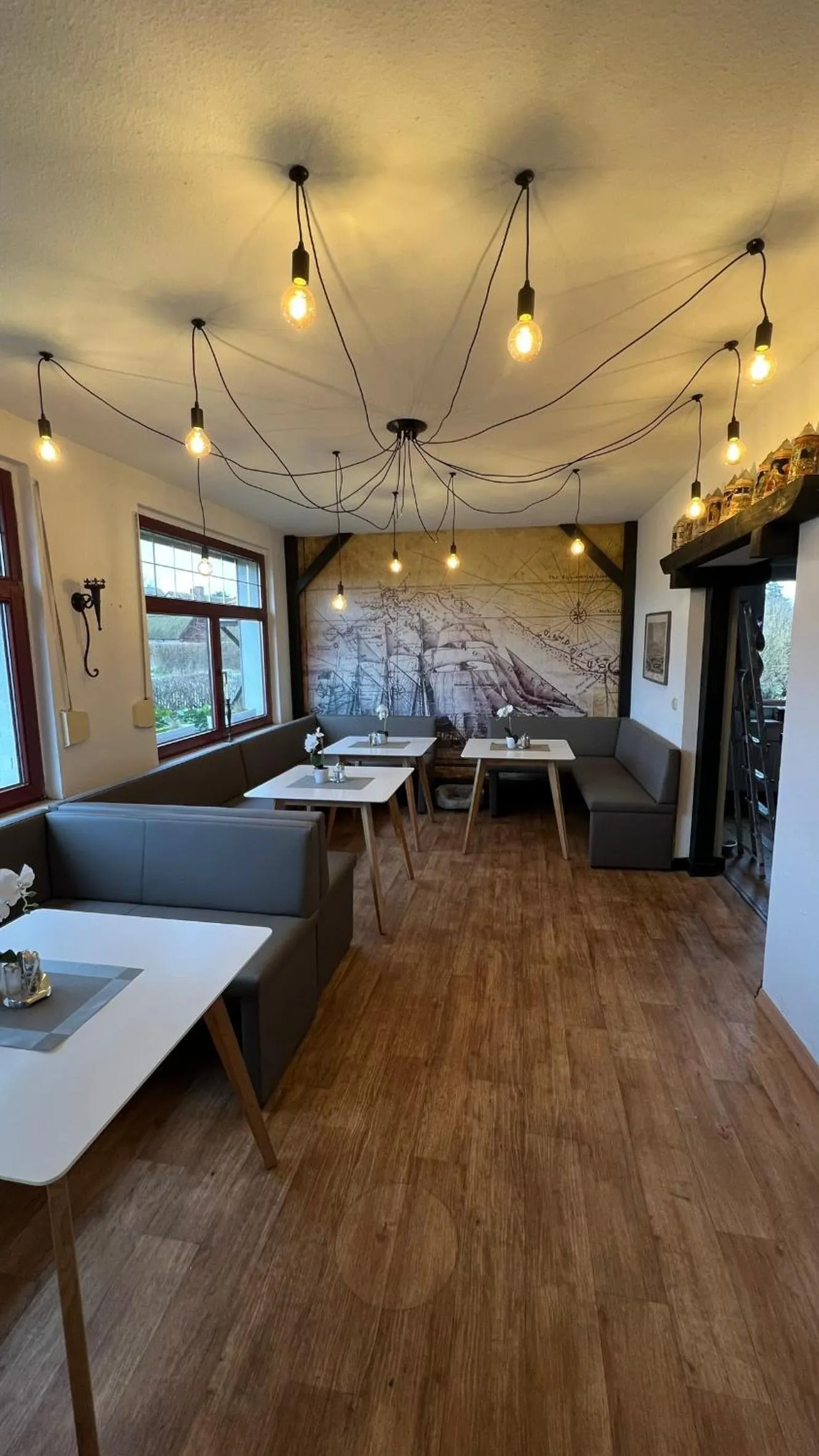 Restaurant/places to eat in Strand-Hotel Lobbe