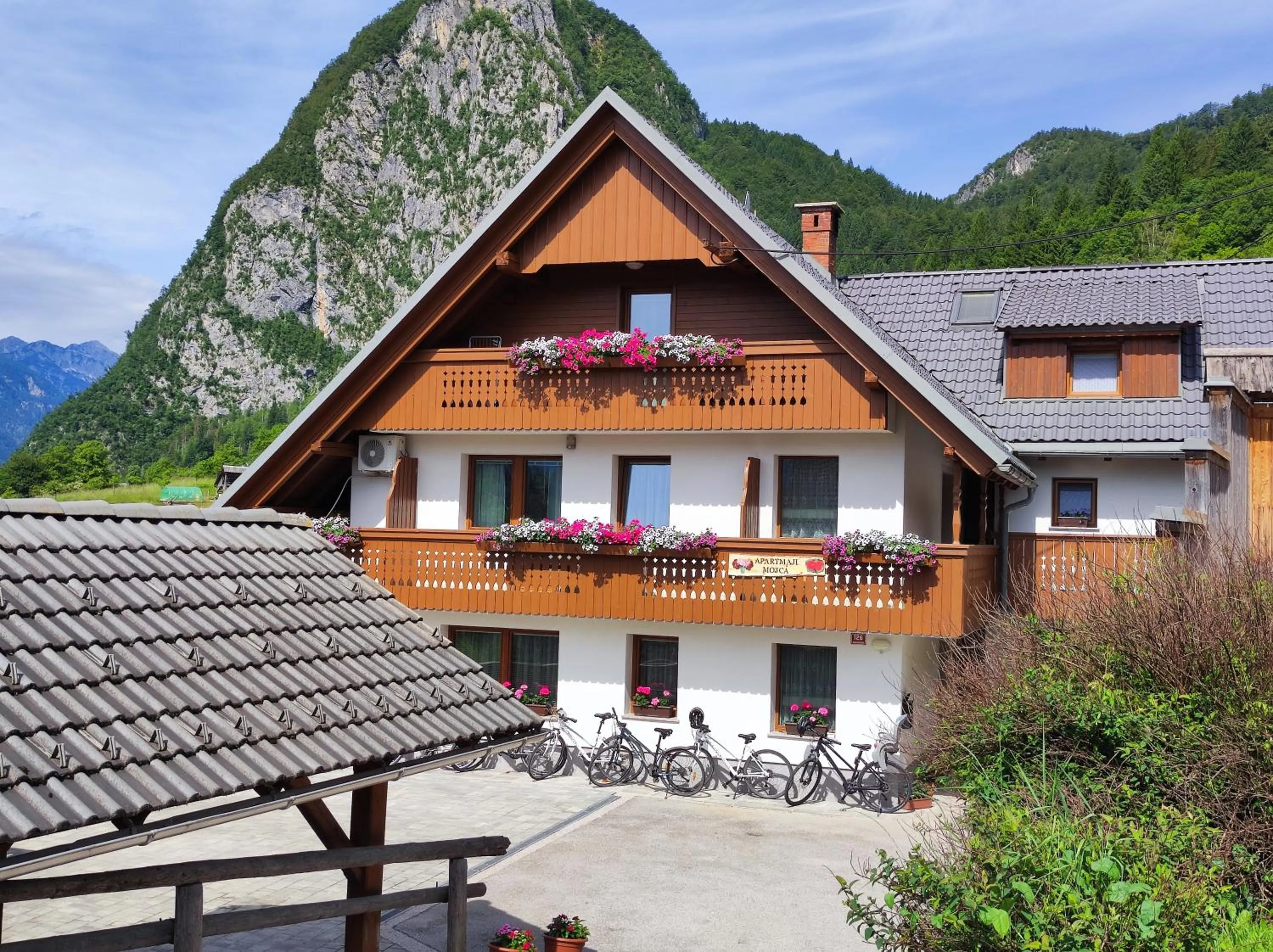 Apartmaji Mojca
