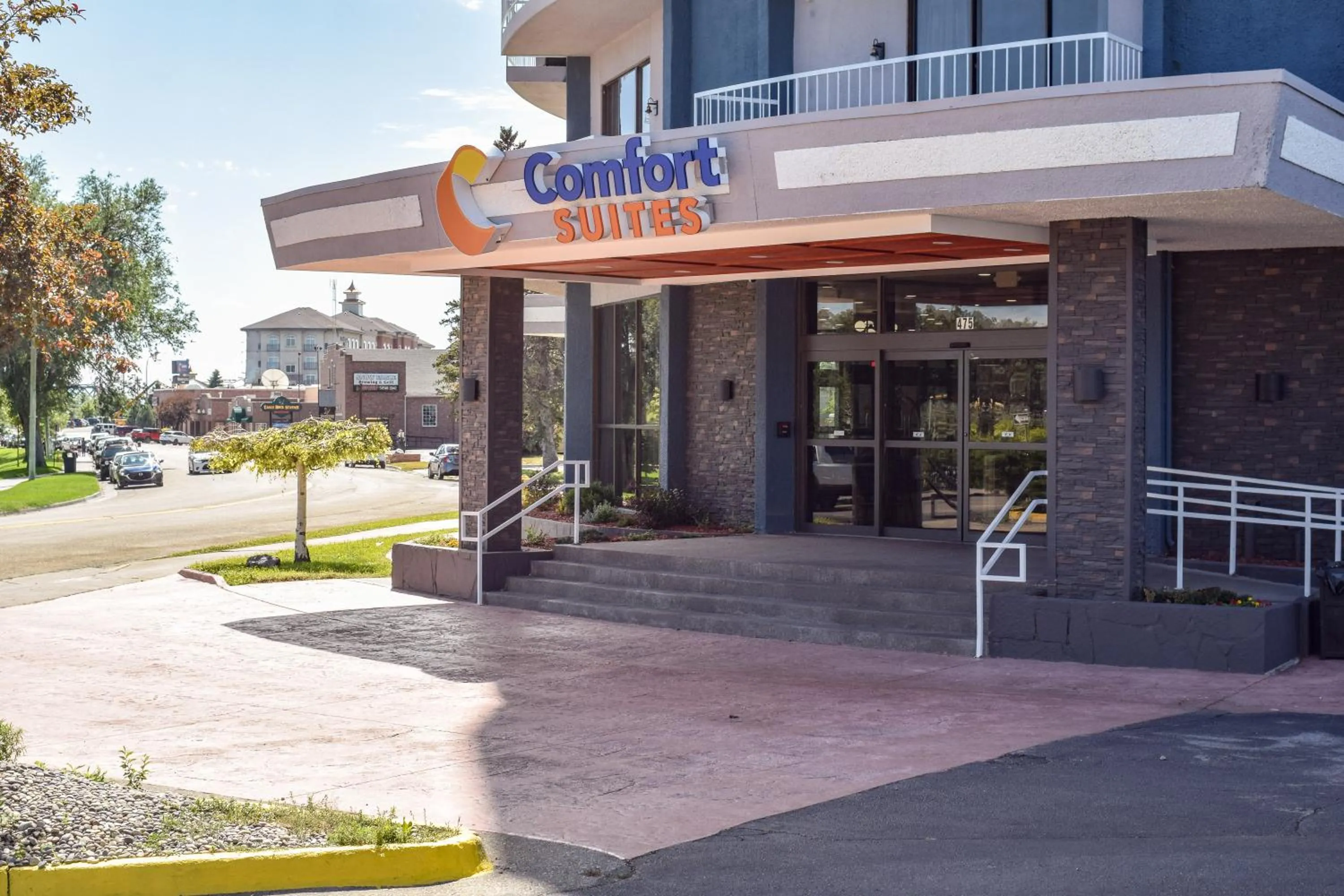Property building in Comfort Suites Idaho Falls
