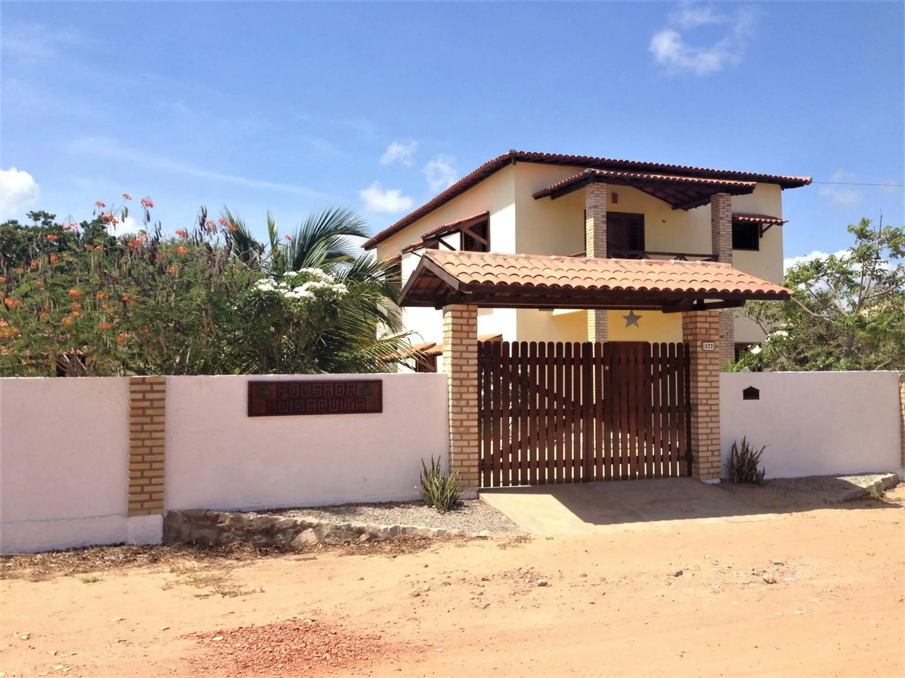 Facade/entrance in Pousada Muiraquitã