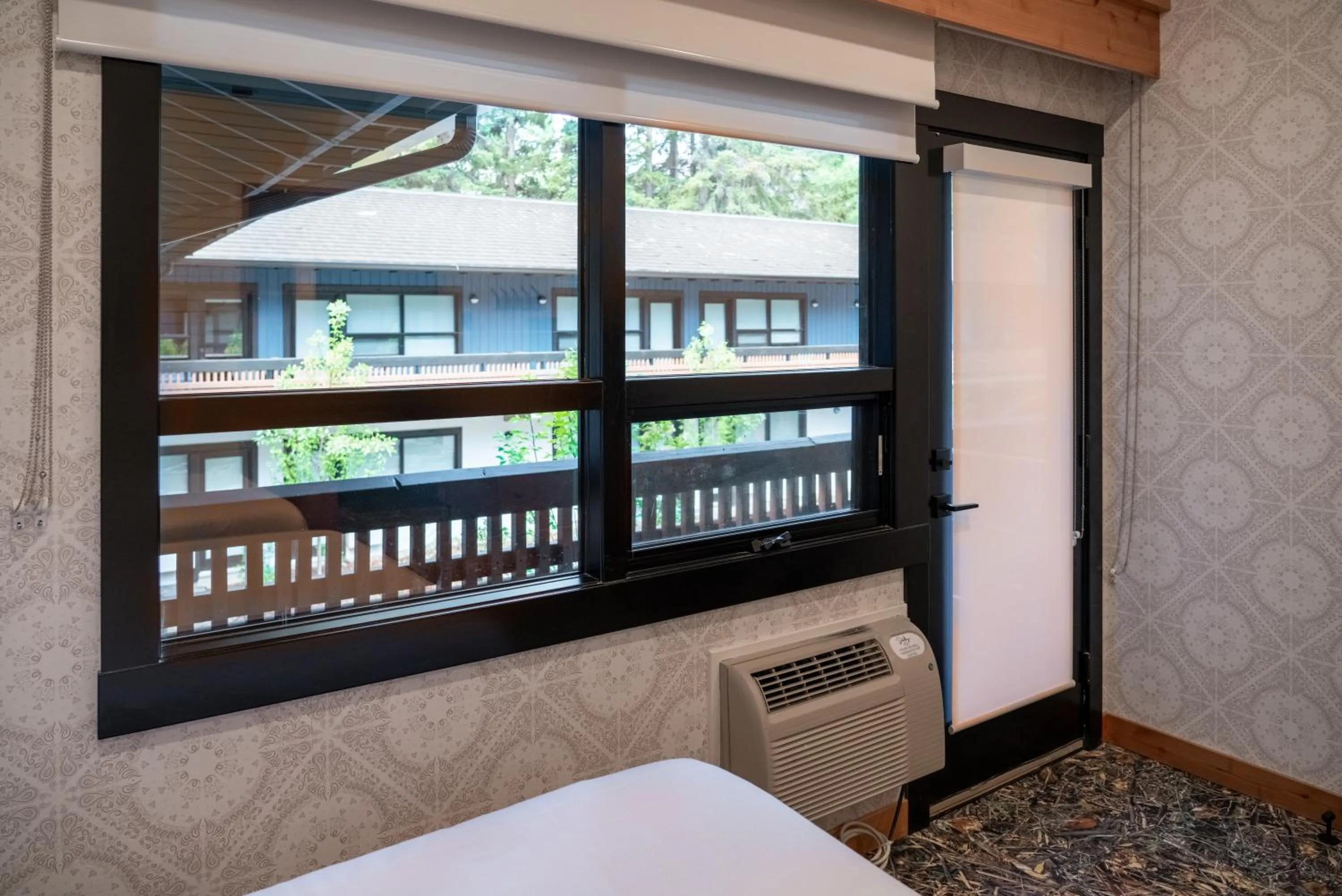 View (from property/room), Bed in The Dorothy Motel