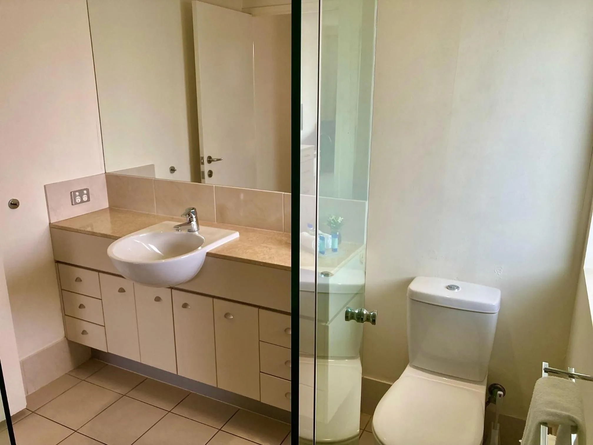 Bathroom in Ocean Views Resort Caloundra