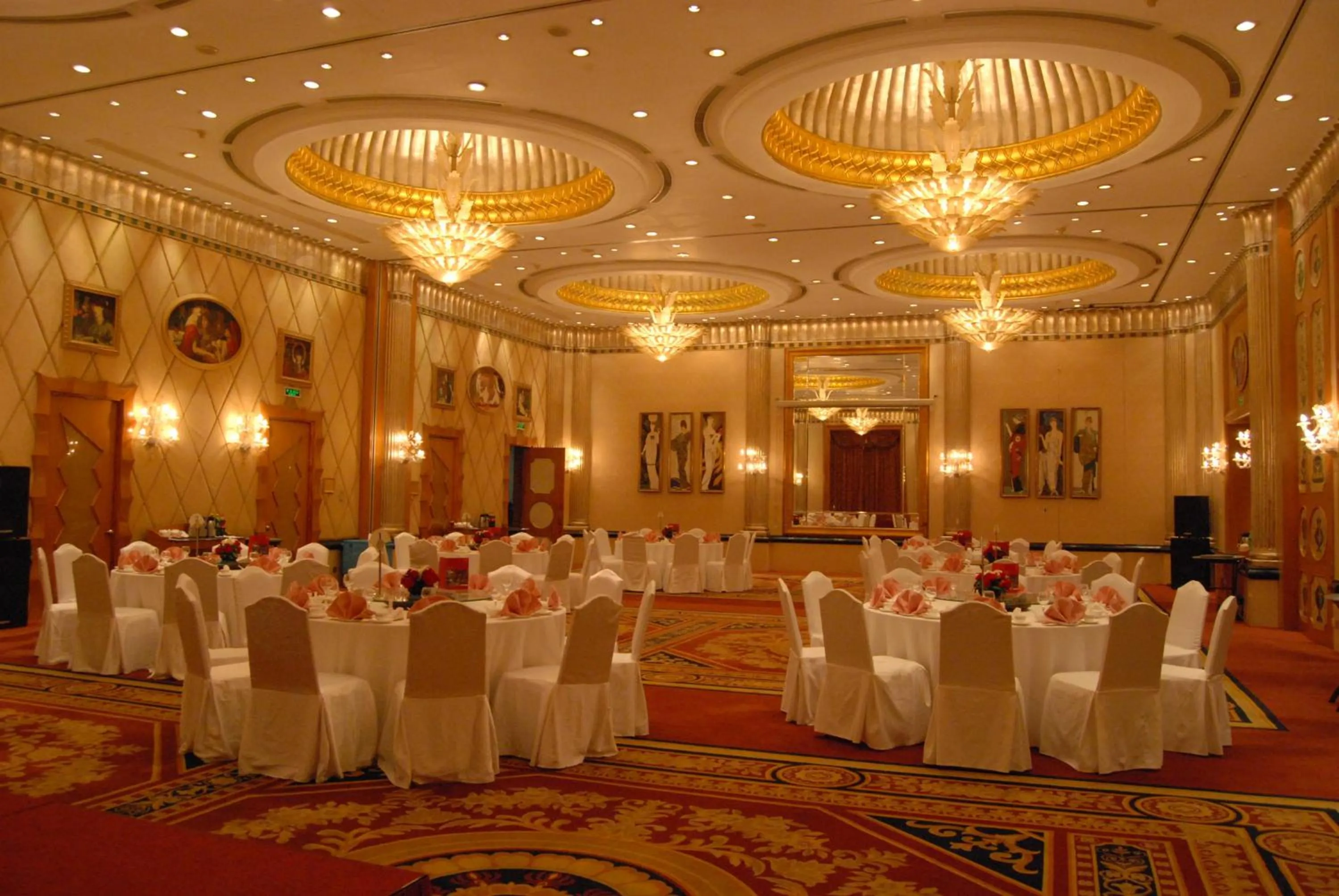 Banquet/Function facilities in Crowne Plaza Qingdao by IHG
