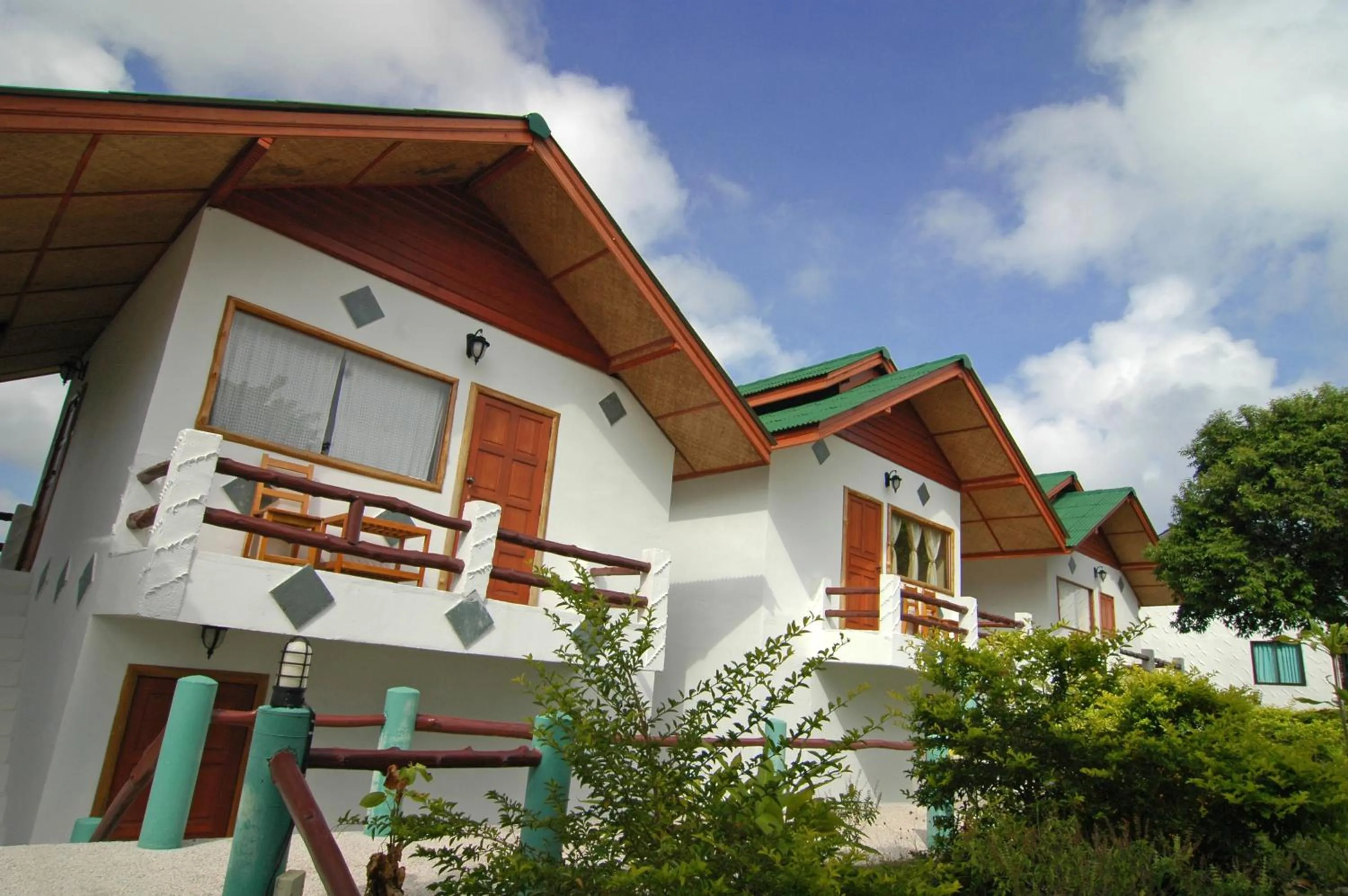 Property building in Phangan Utopia Resort