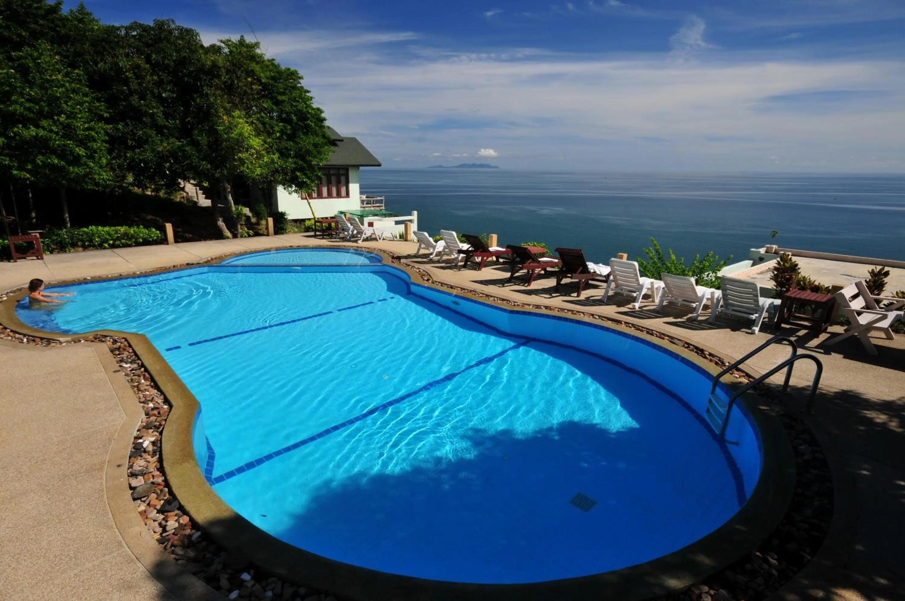 Swimming pool in Phangan Utopia Resort