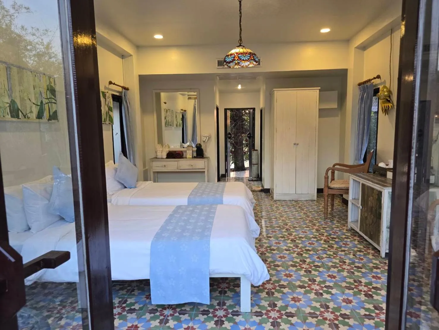 Bed in Pludhaya Resort & Spa