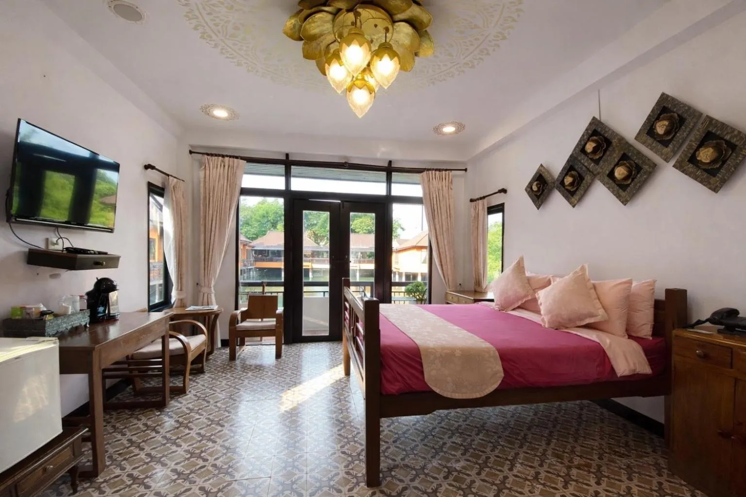 Pludhaya Resort & Spa