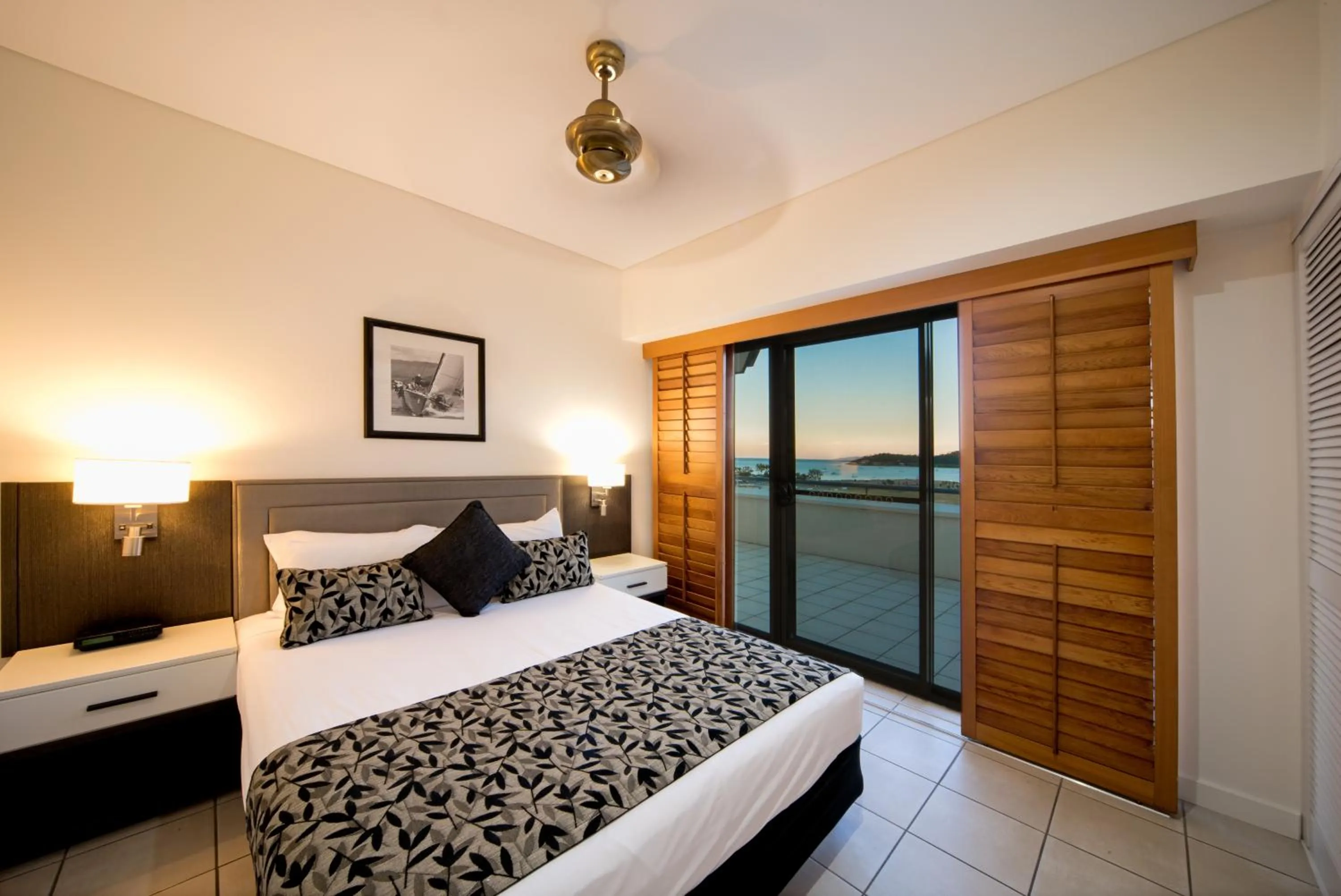 Bed in Portside Whitsunday Luxury Holiday Apartments