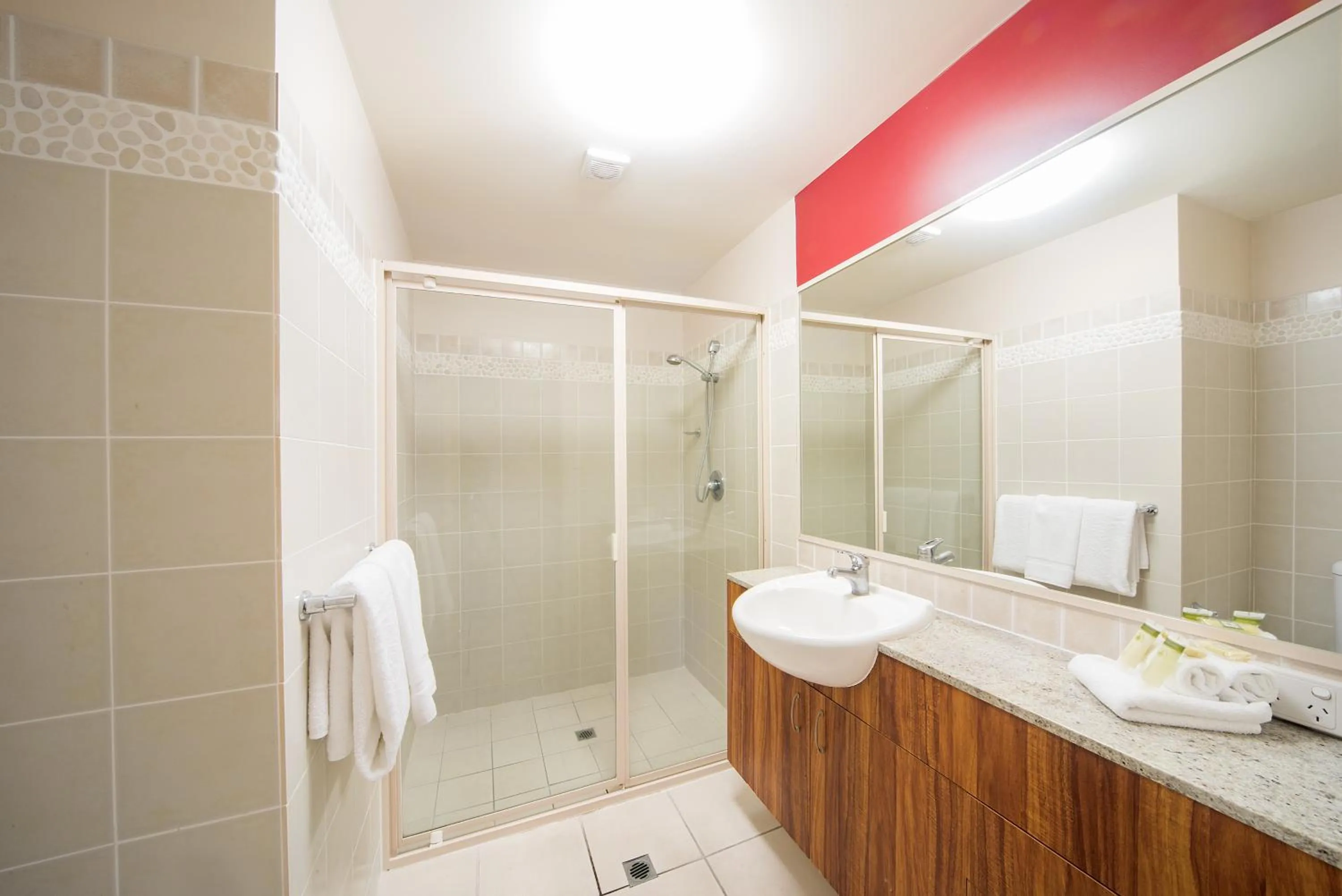 Portside Whitsunday Luxury Holiday Apartments