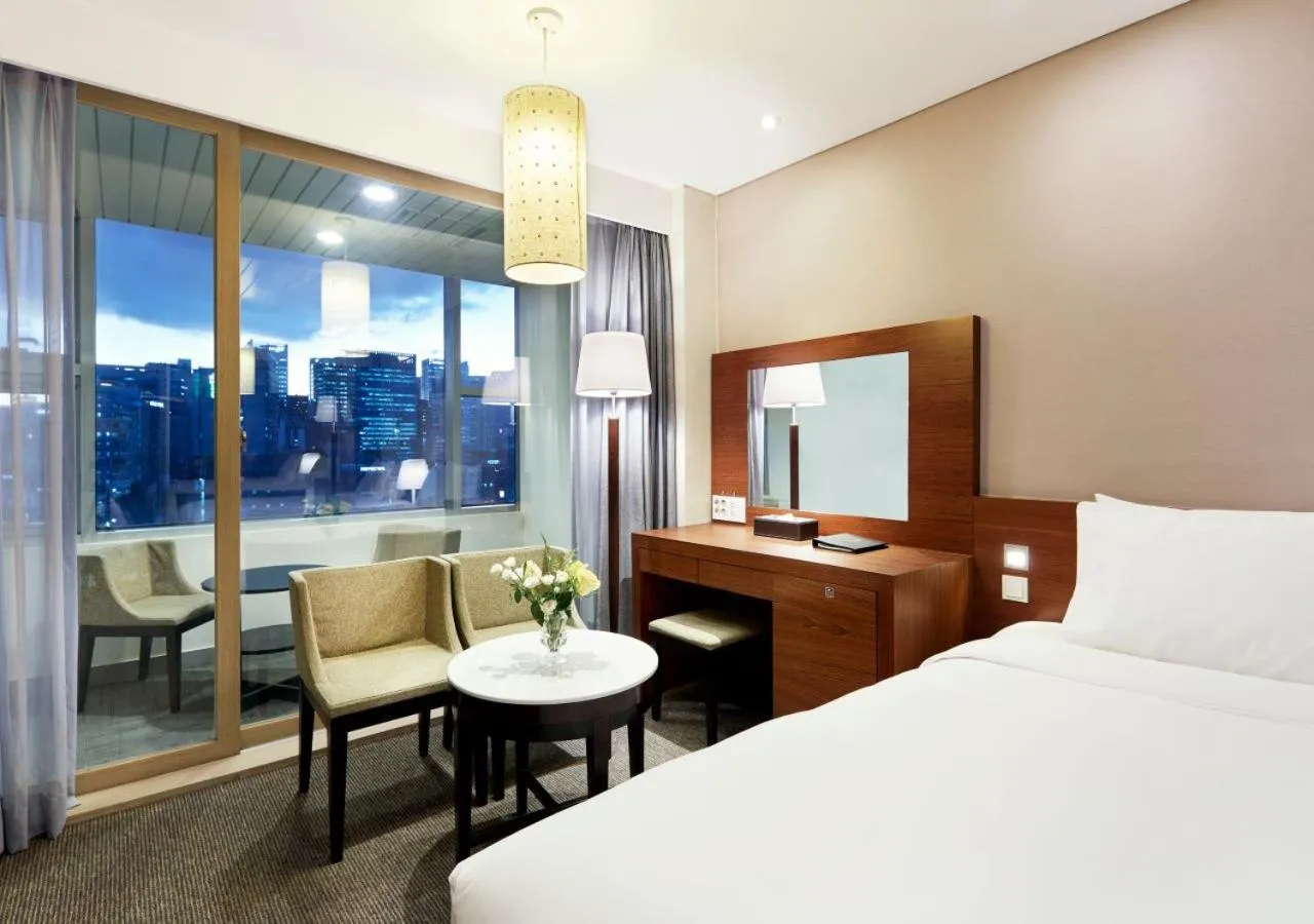 City view, Bed in Hotel PJ Myeongdong