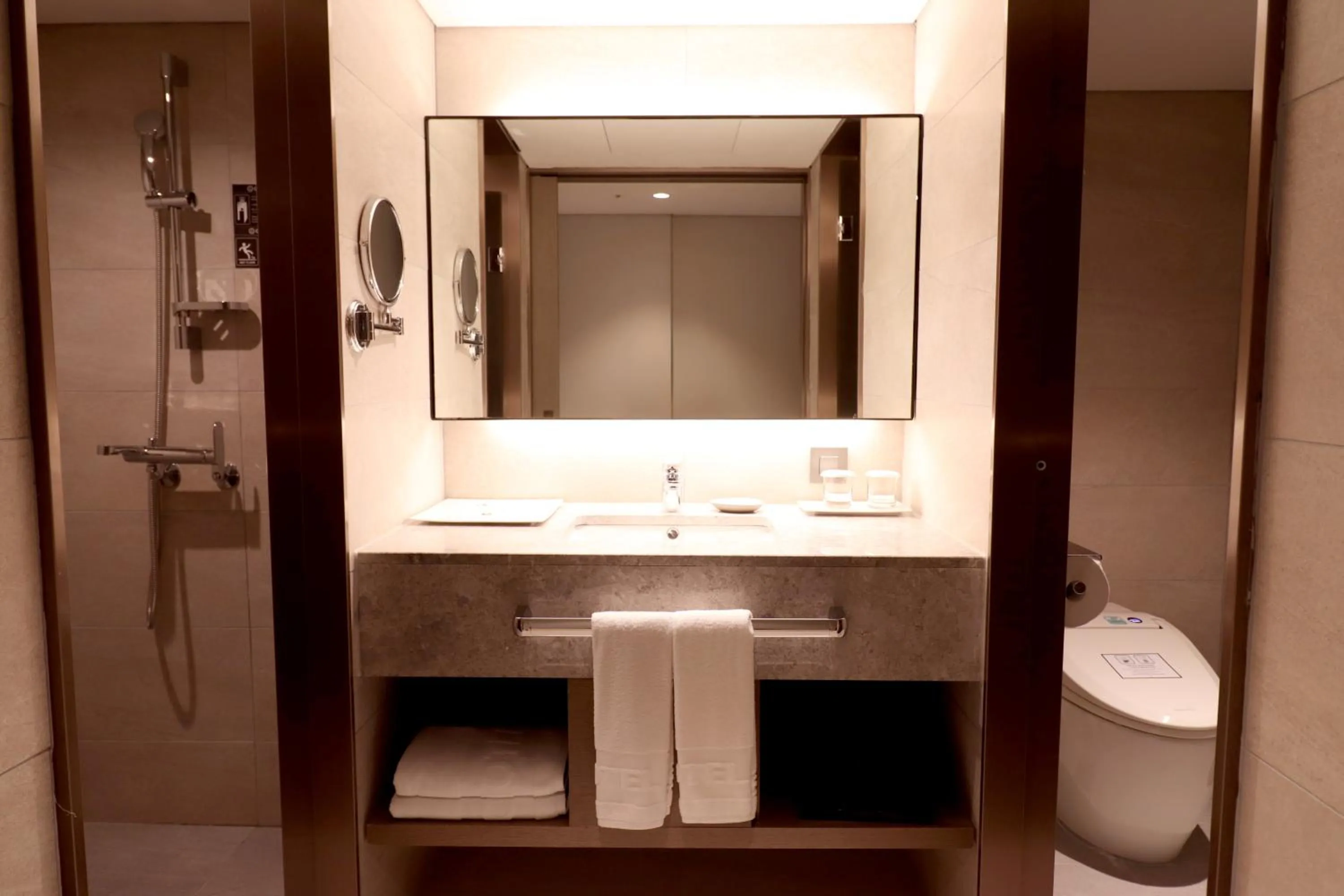 Bathroom in Hotel PJ Myeongdong