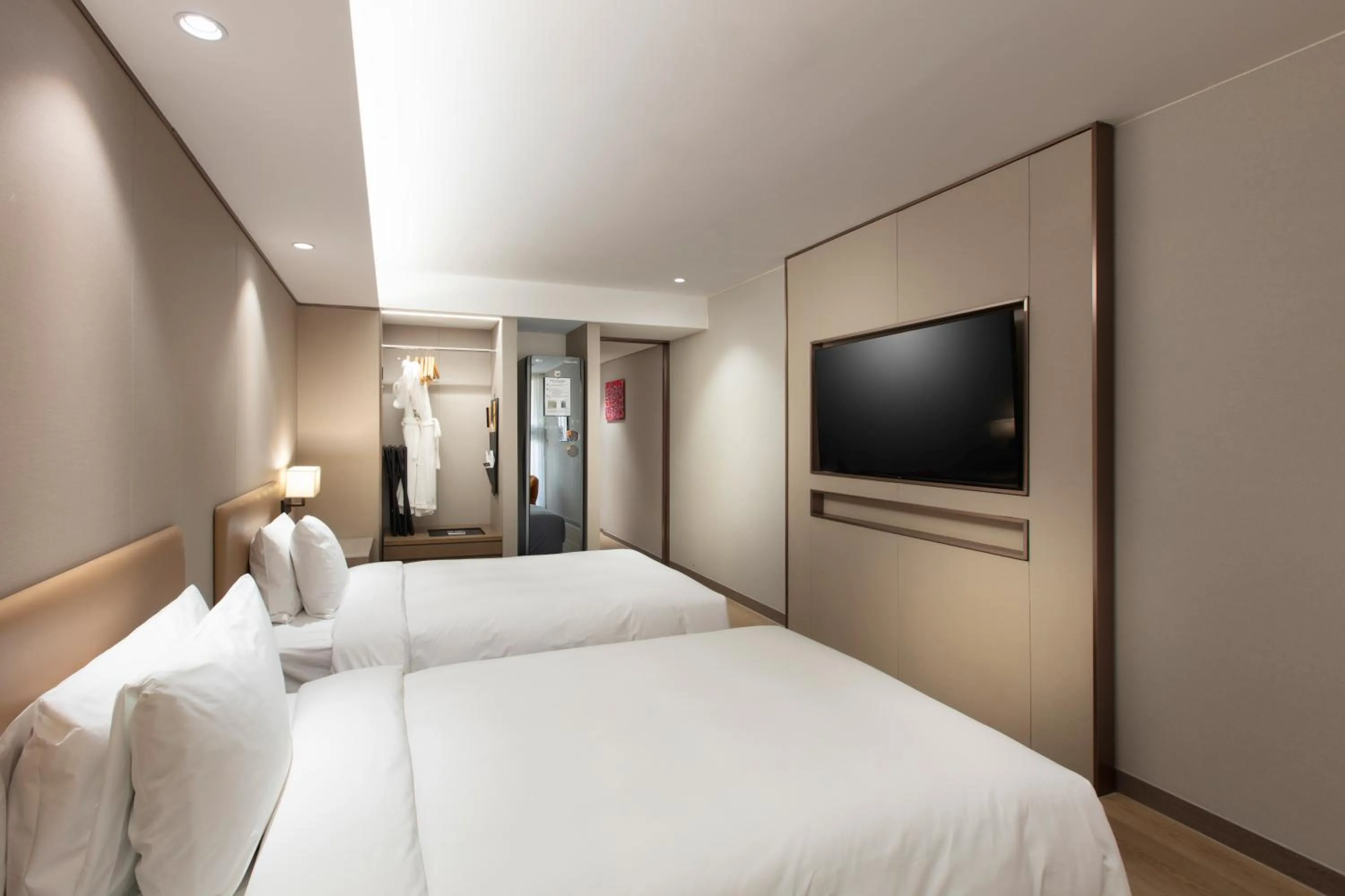 Area and facilities, Bed in Hotel PJ Myeongdong