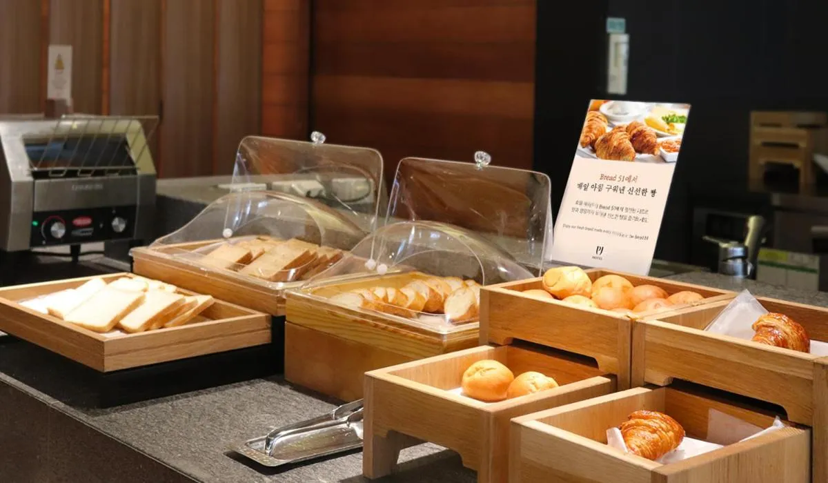 Restaurant/places to eat in Hotel PJ Myeongdong