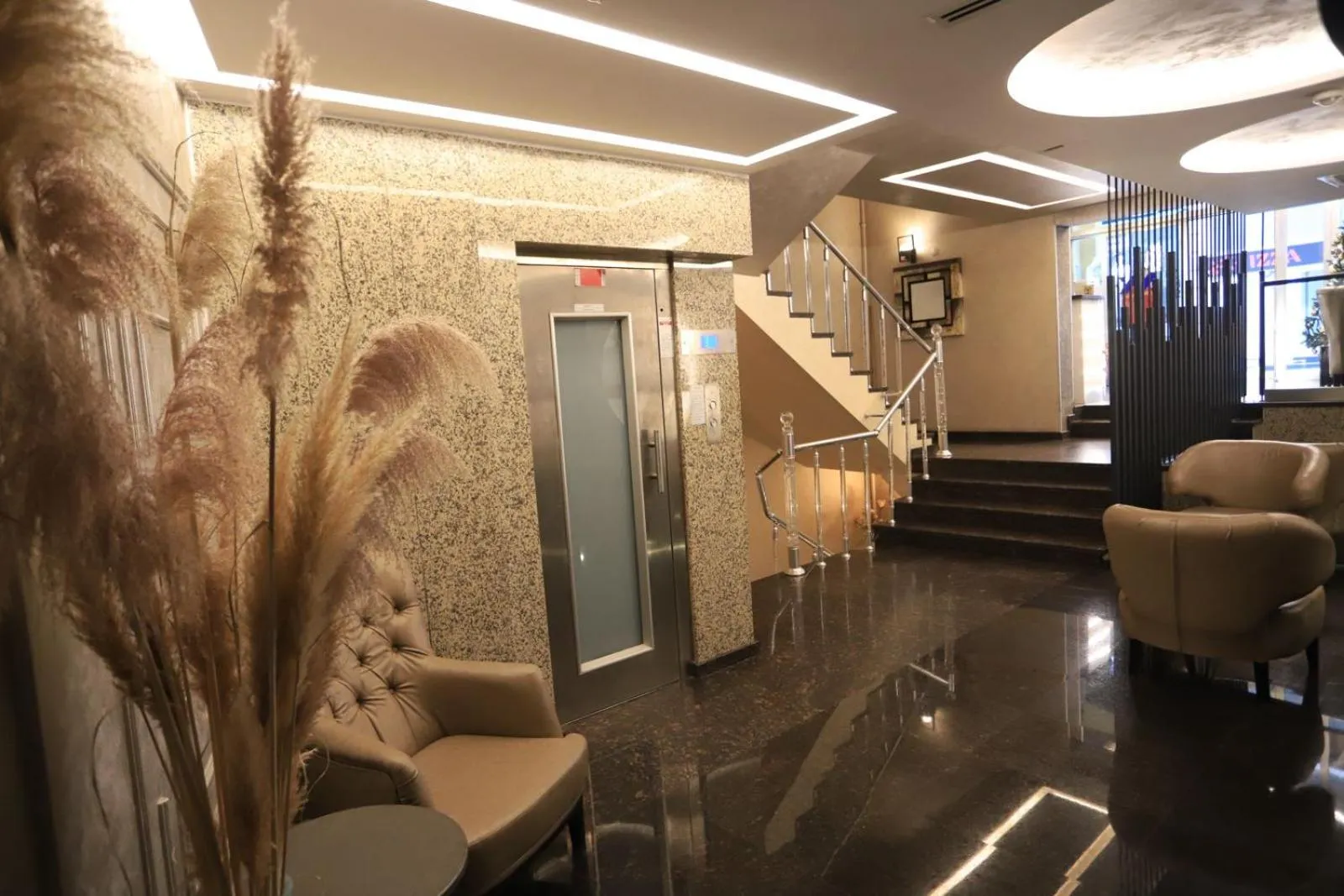 Property building in Nanda Hotel