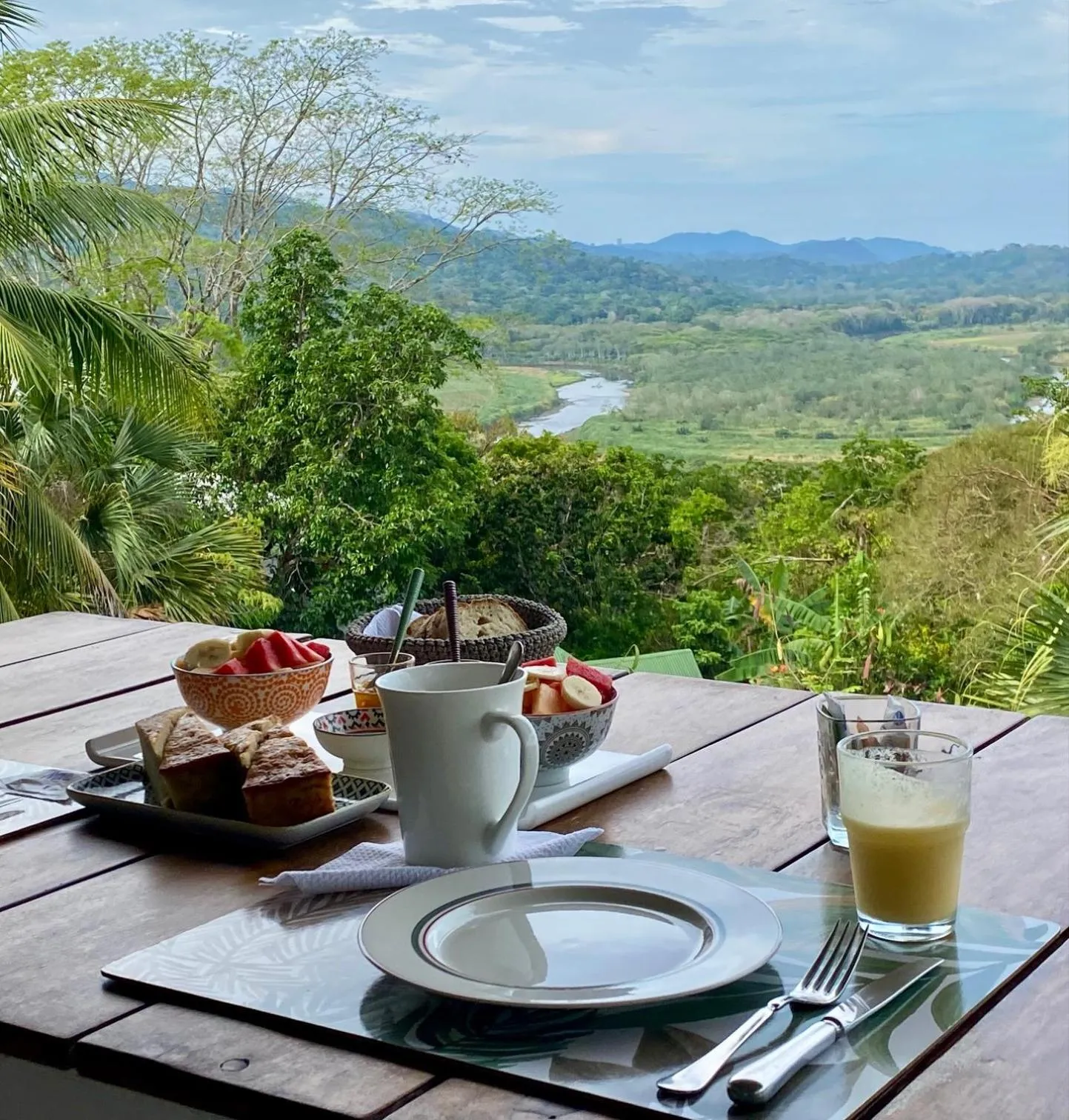 Breakfast in Rancho Capulin B&B