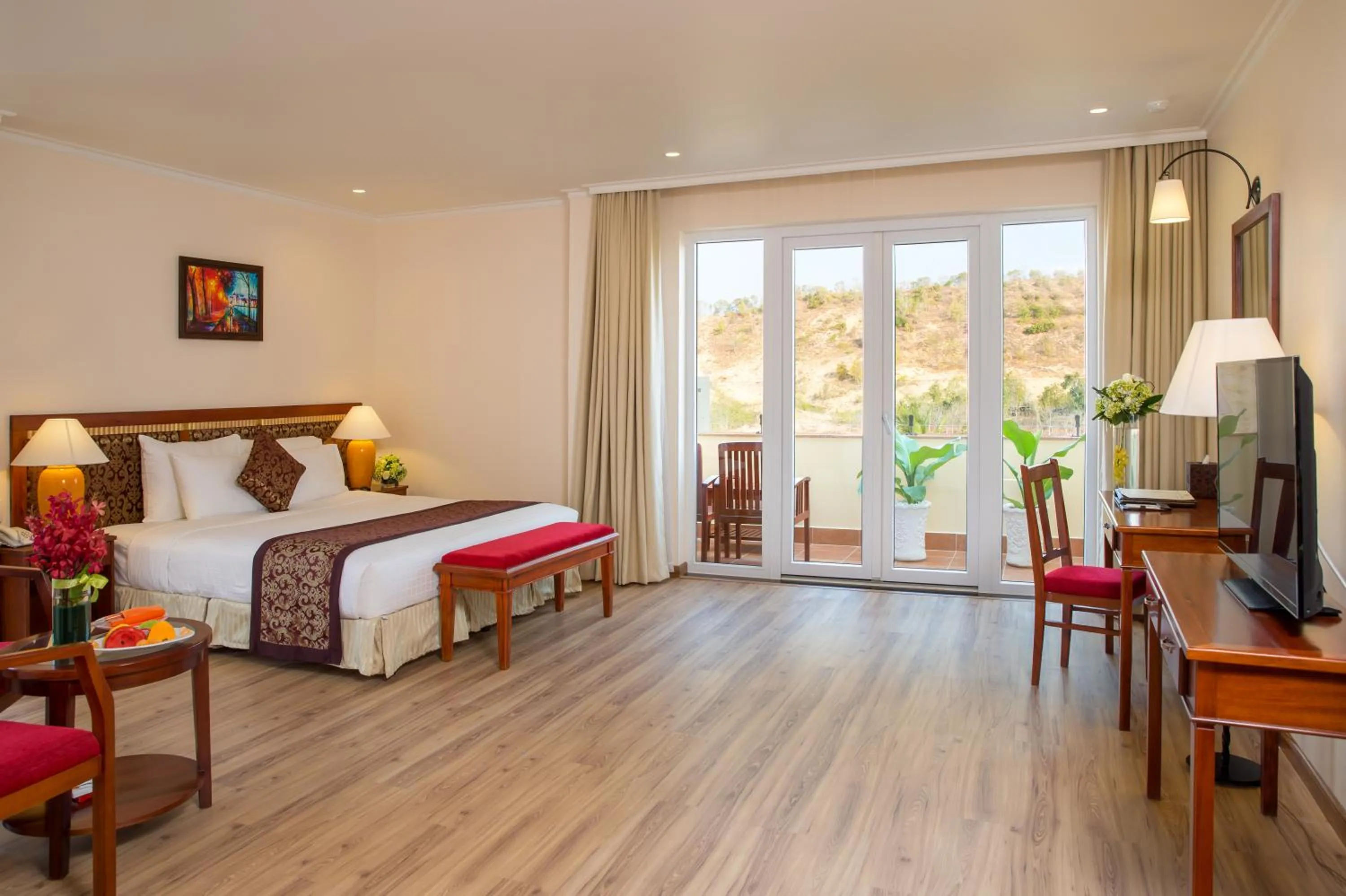 Bedroom, Bed in Sunny Beach Resort & Spa Mui Ne