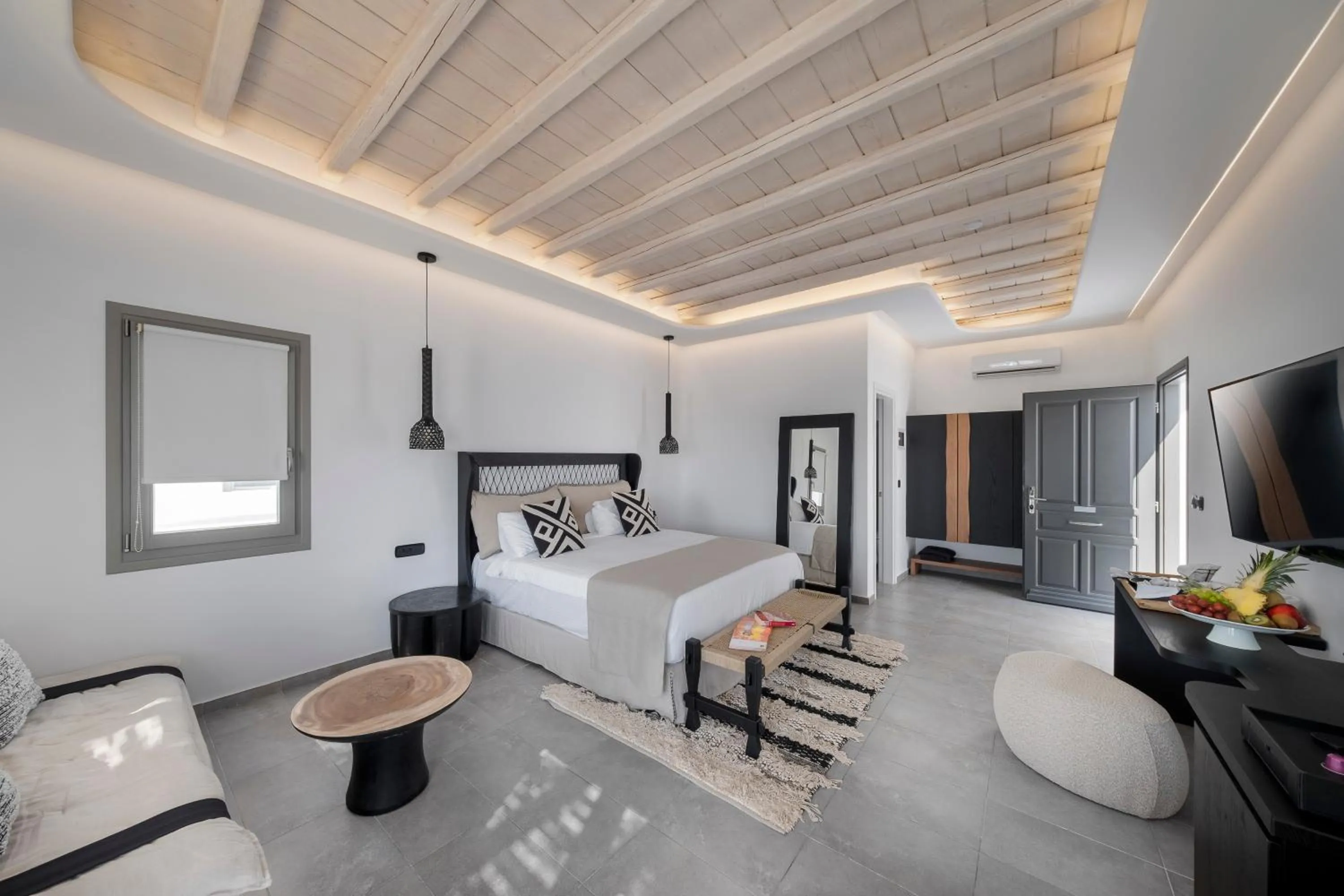 Bed in Deliades Hotel