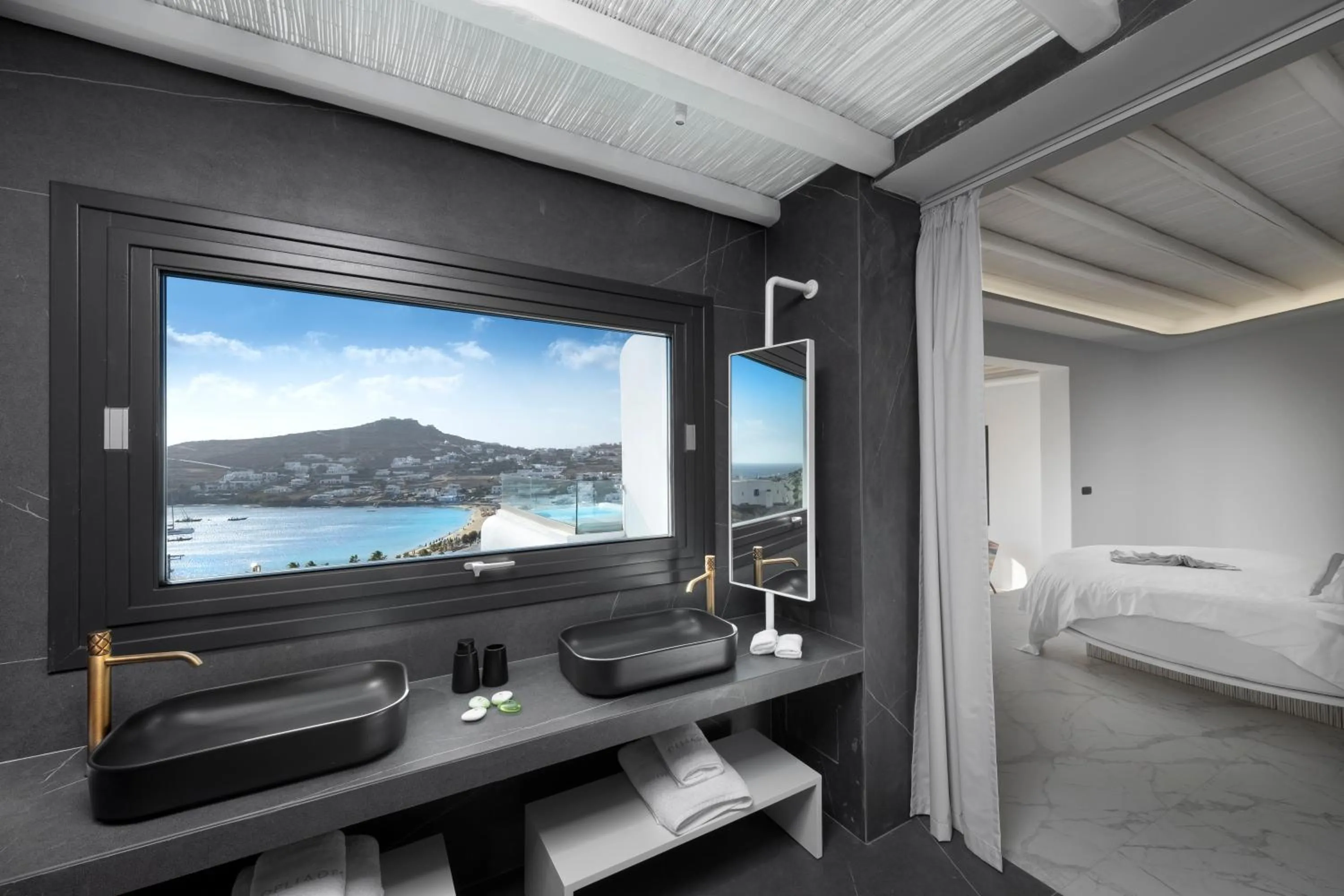 Bed in Deliades Hotel