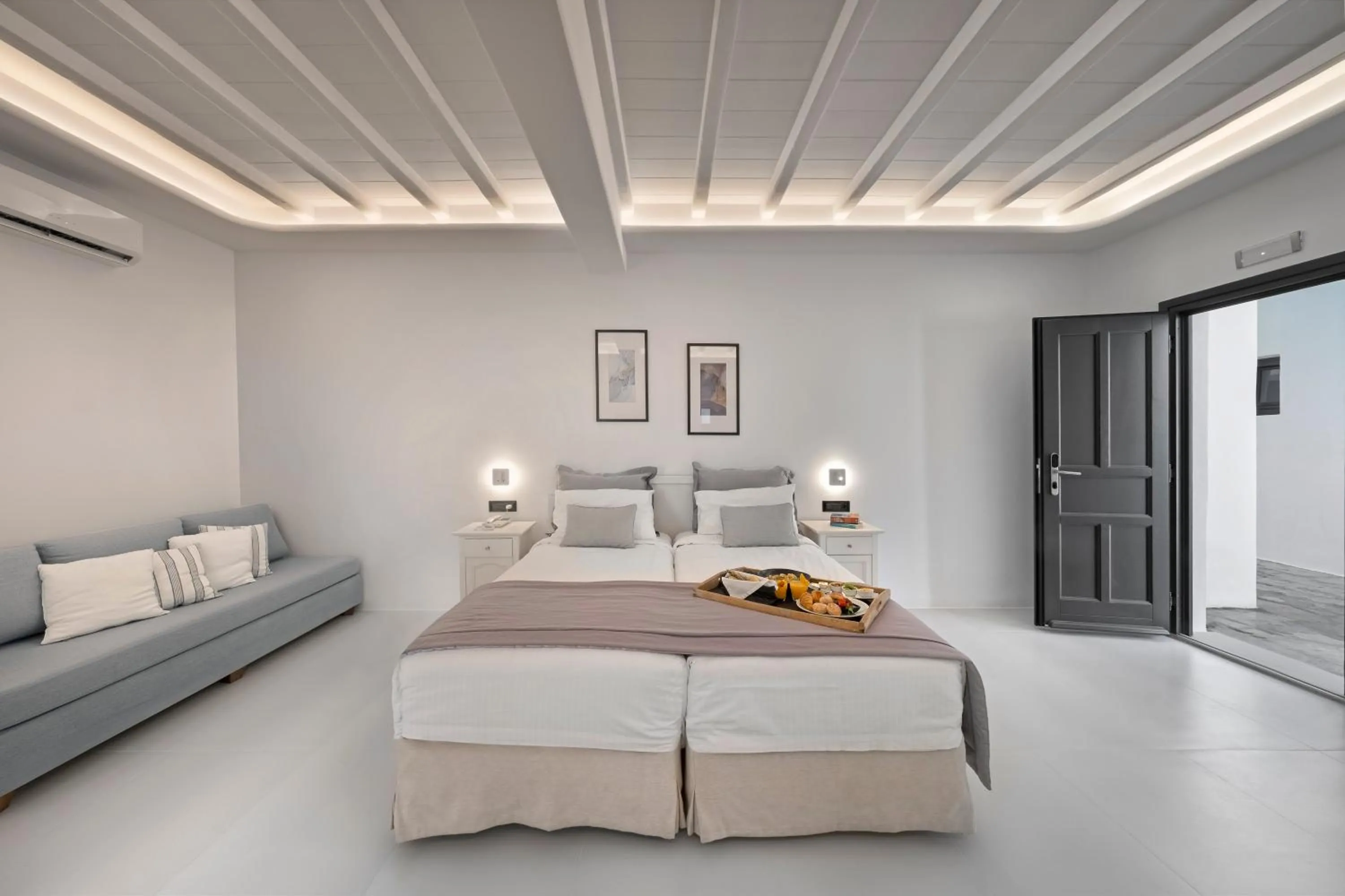 Bed in Deliades Hotel