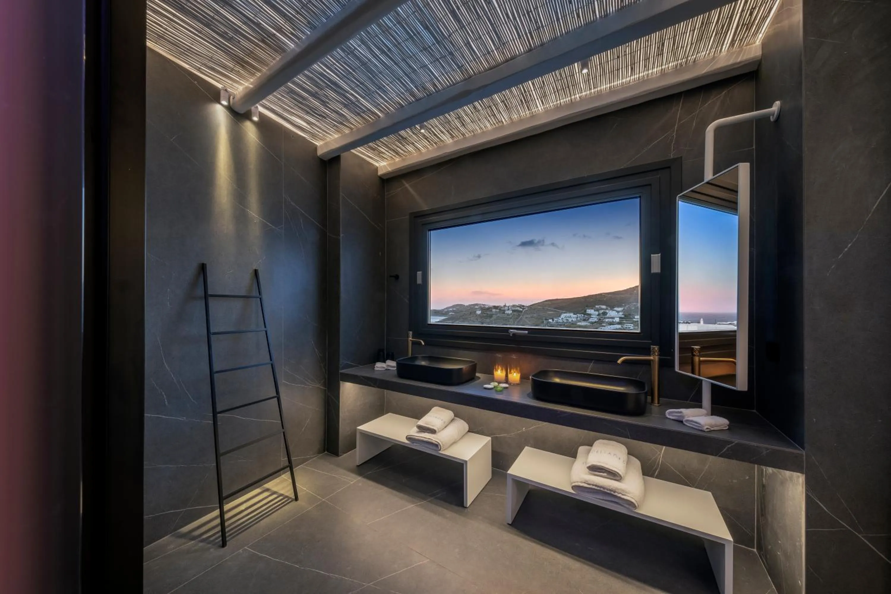 Bed in Deliades Hotel