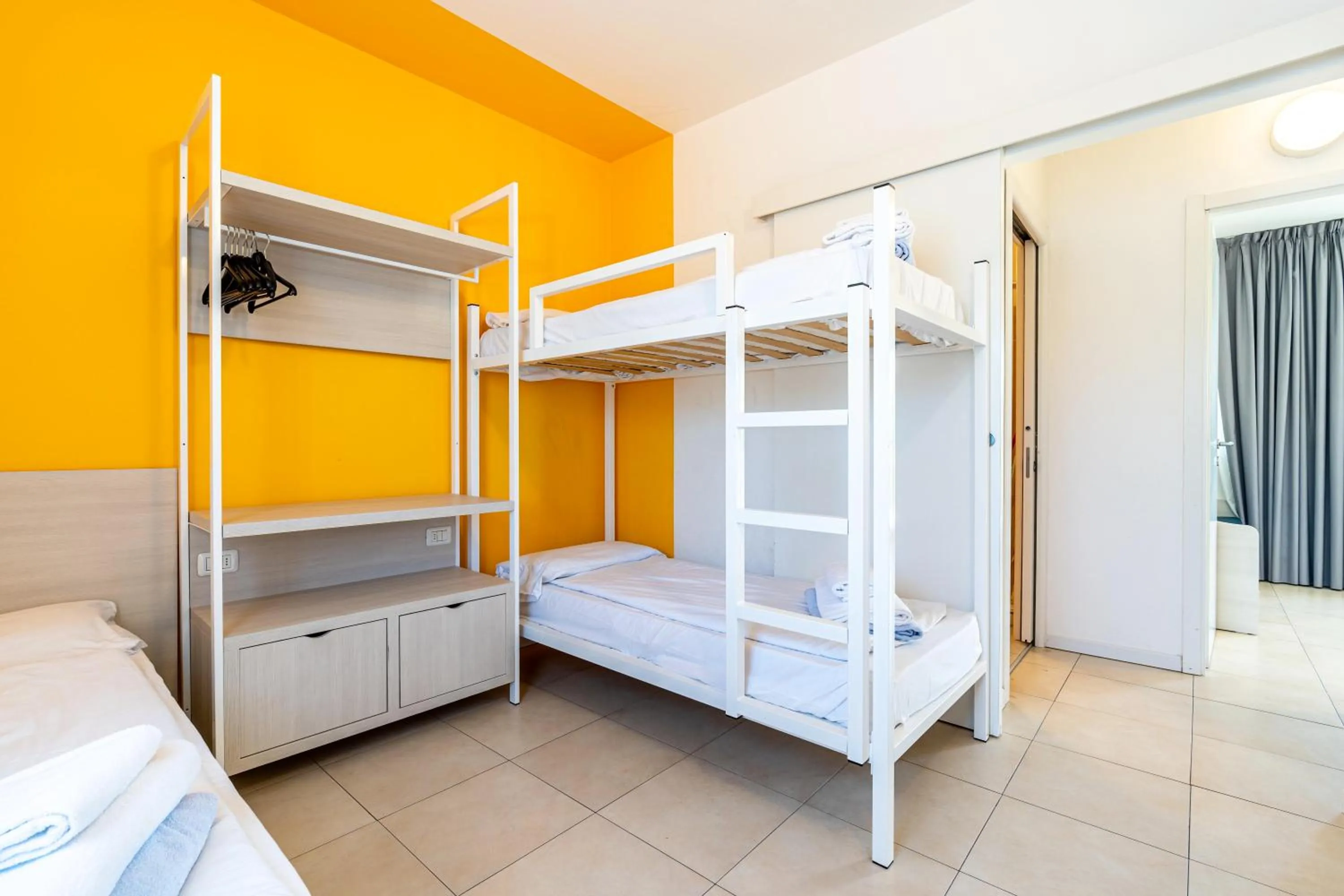 Bedroom, Bed in Belvedere Village