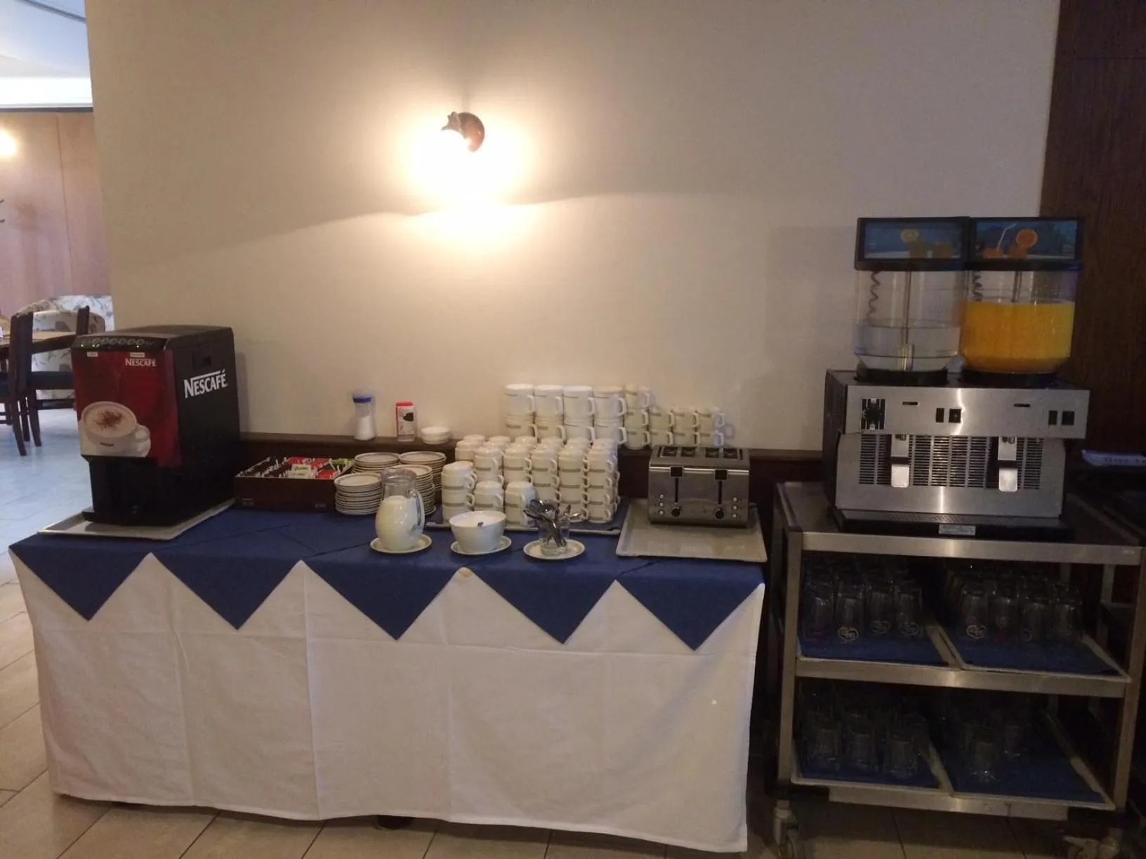 Buffet breakfast in Hotel Annahof