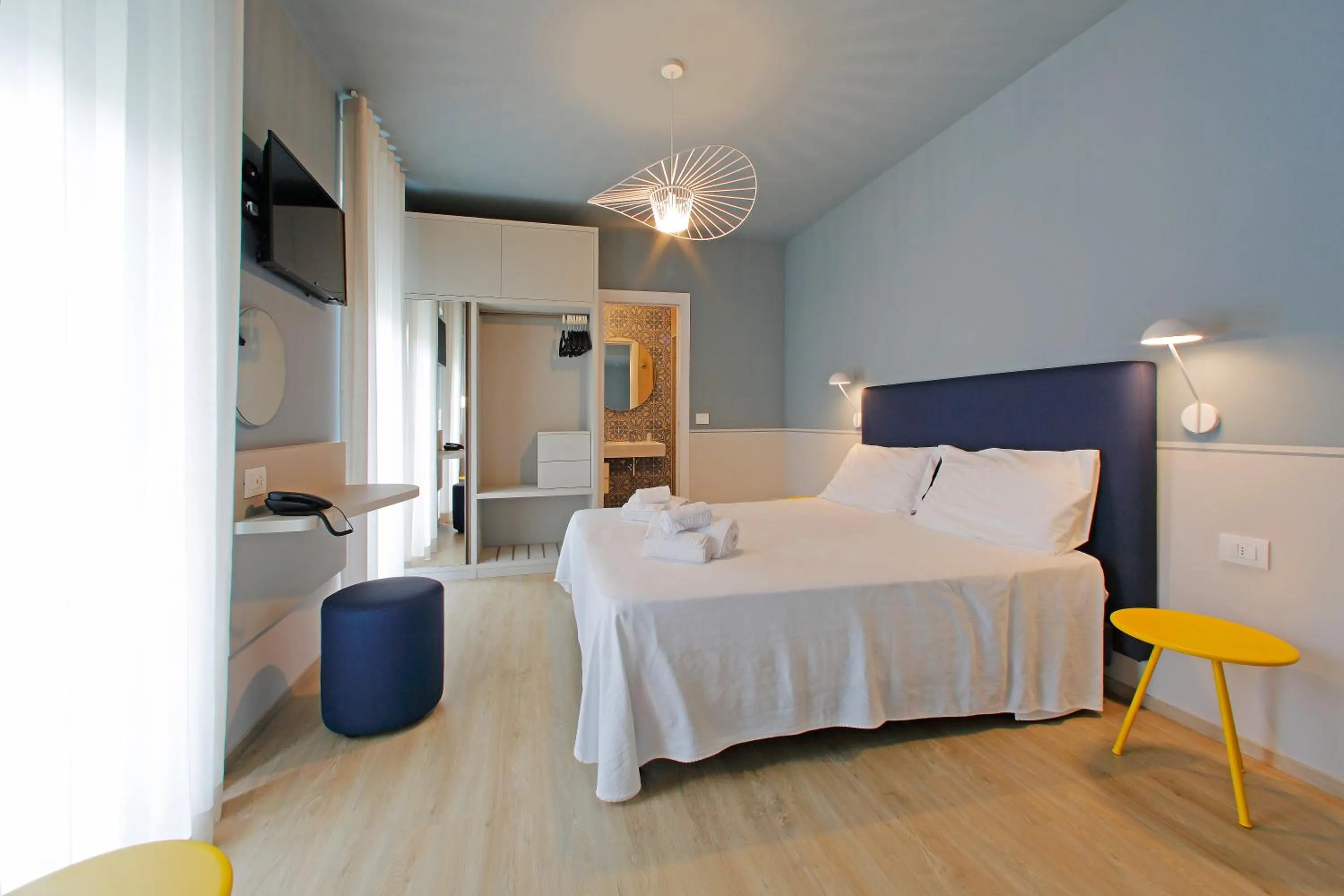 Bedroom, Bed in Hotel Smeraldo