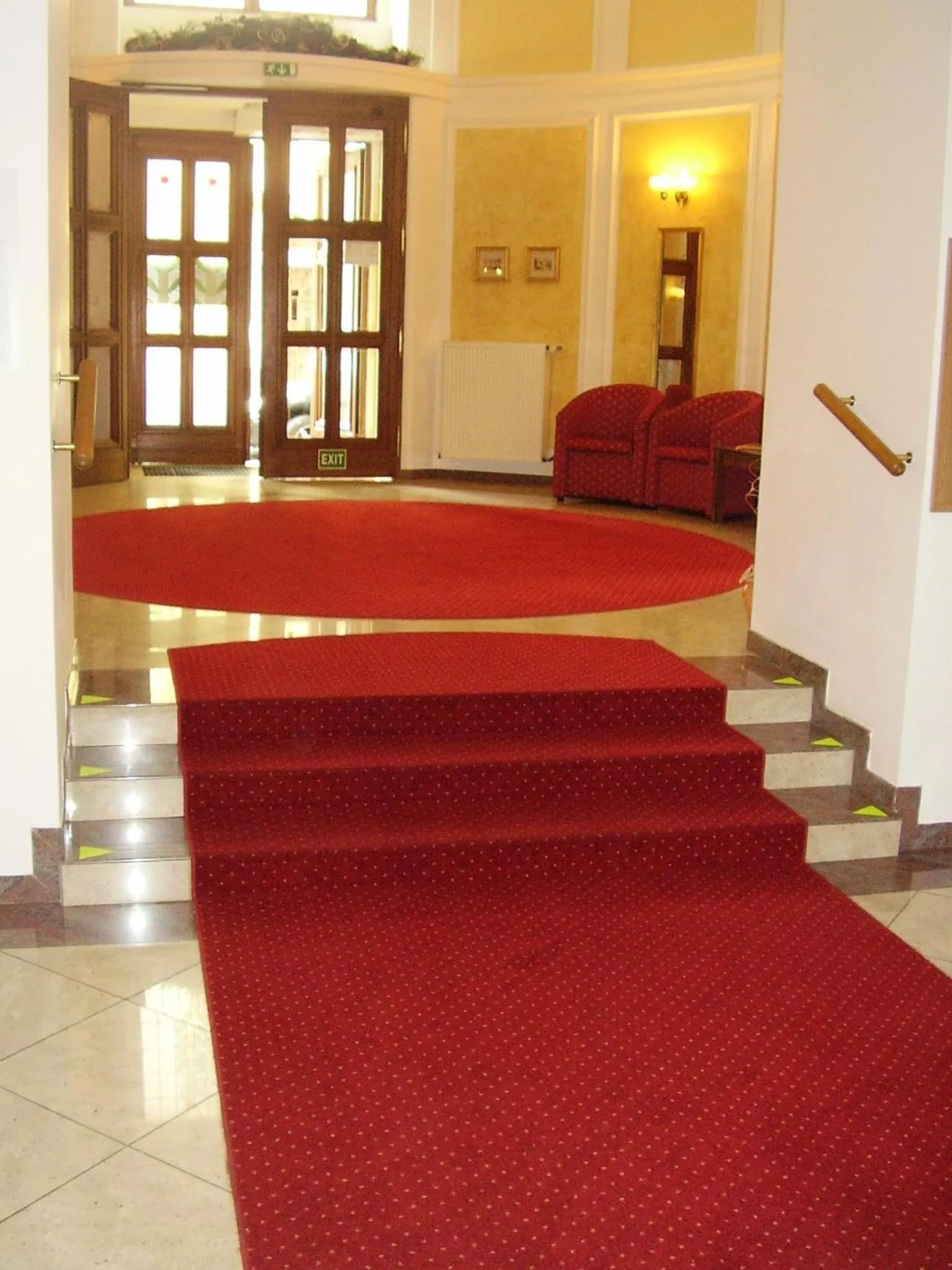 Facade/entrance in Hotel Flora