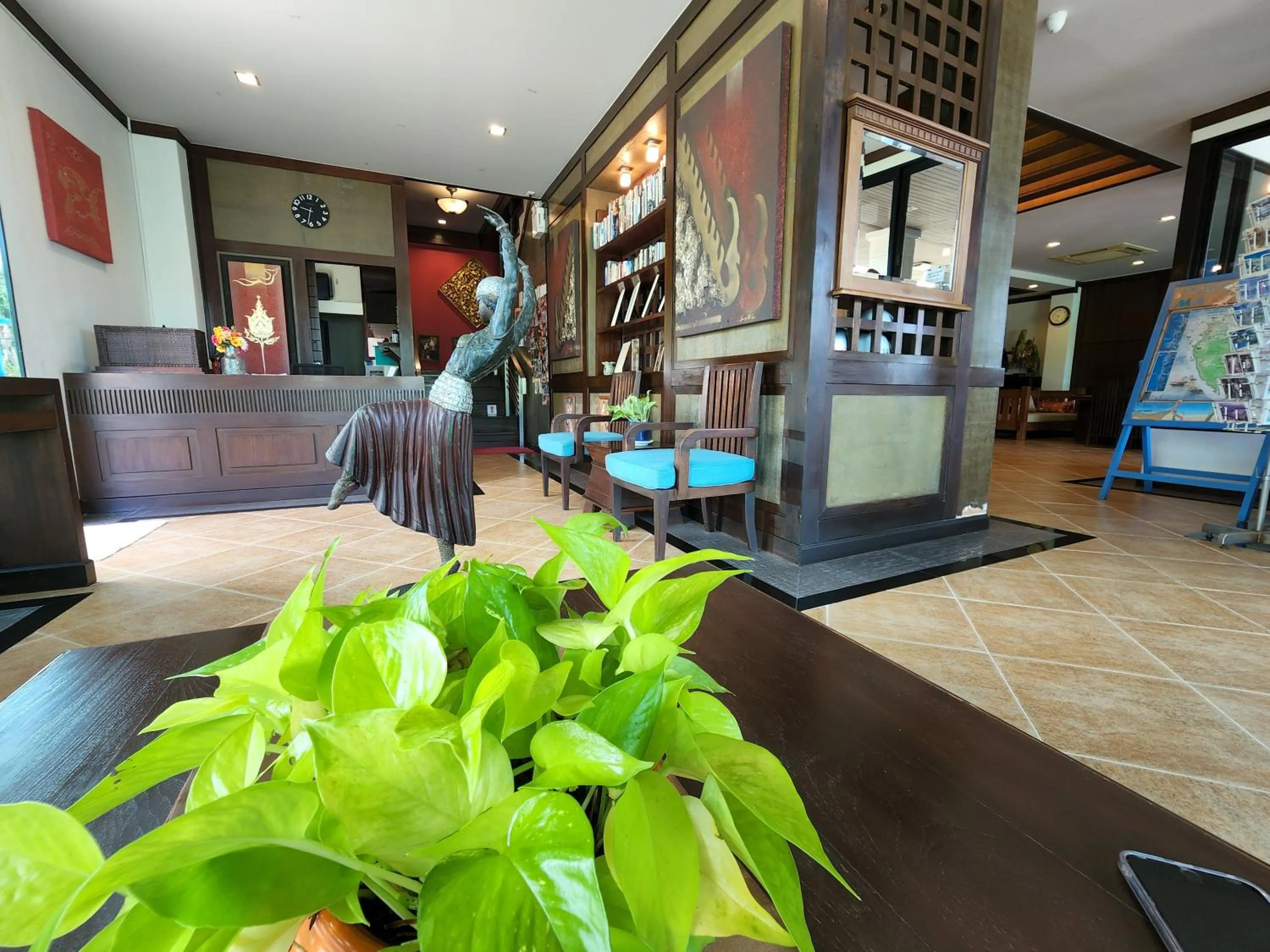Lobby or reception in Lanta Mermaid Boutique House-Cozy Stay,Seaview, Delicious Breakfast,2 Minutes Walk to the Beach