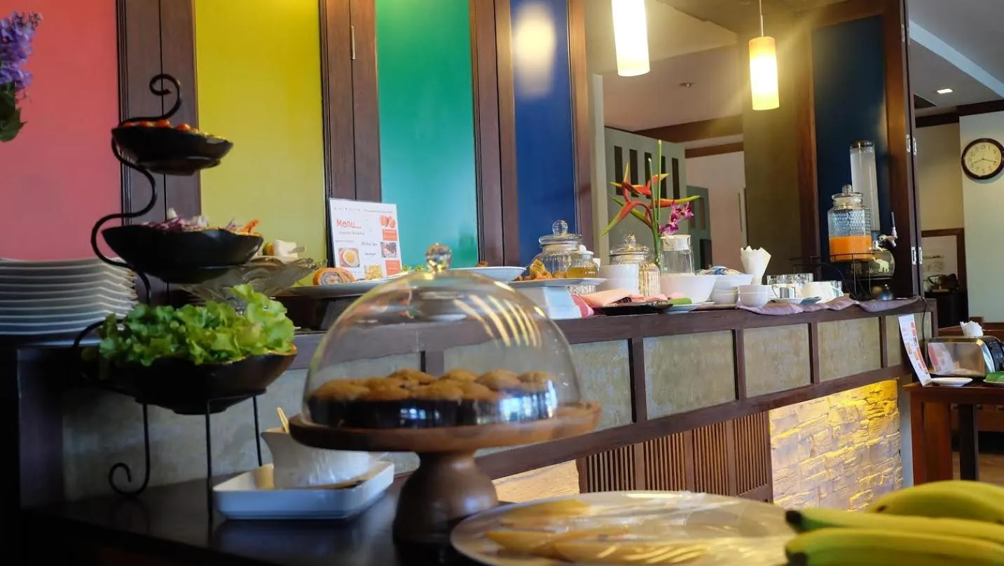 Buffet breakfast in Lanta Mermaid Boutique House-Cozy Stay,Seaview, Delicious Breakfast,2 Minutes Walk to the Beach