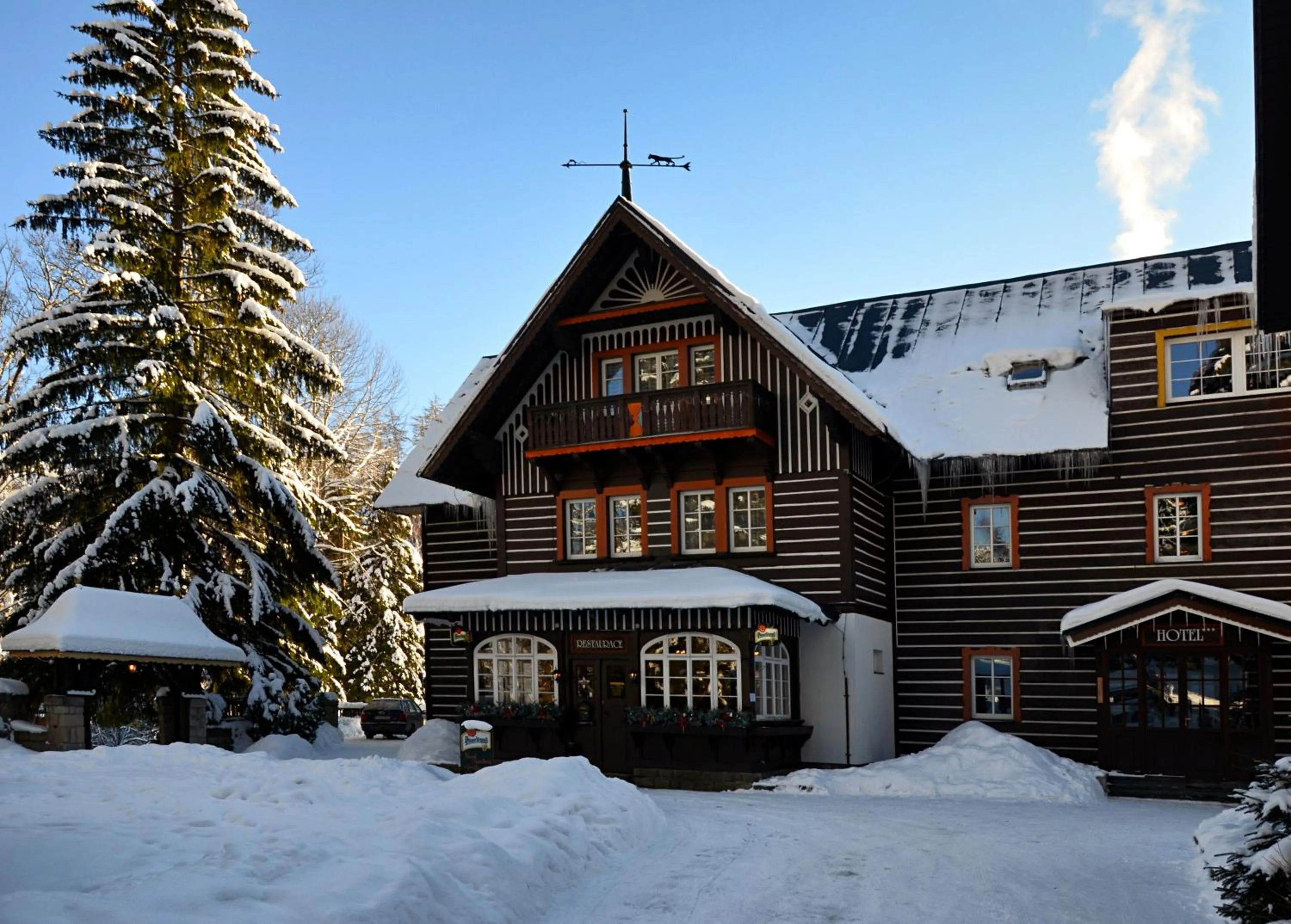 Facade/entrance in Hotel Tři Růže