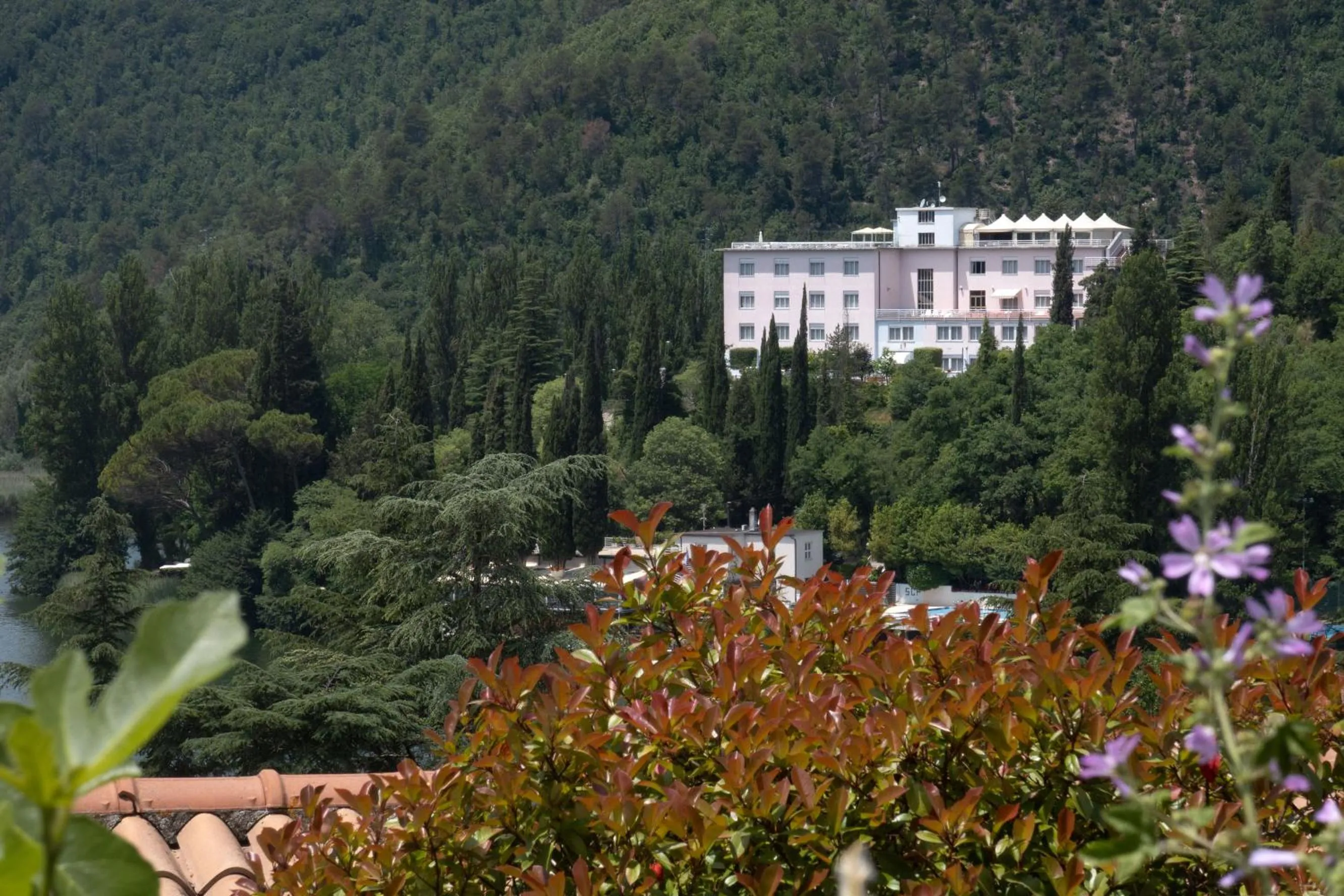 Property building in Hotel Del Lago Piediluco Active & SPA