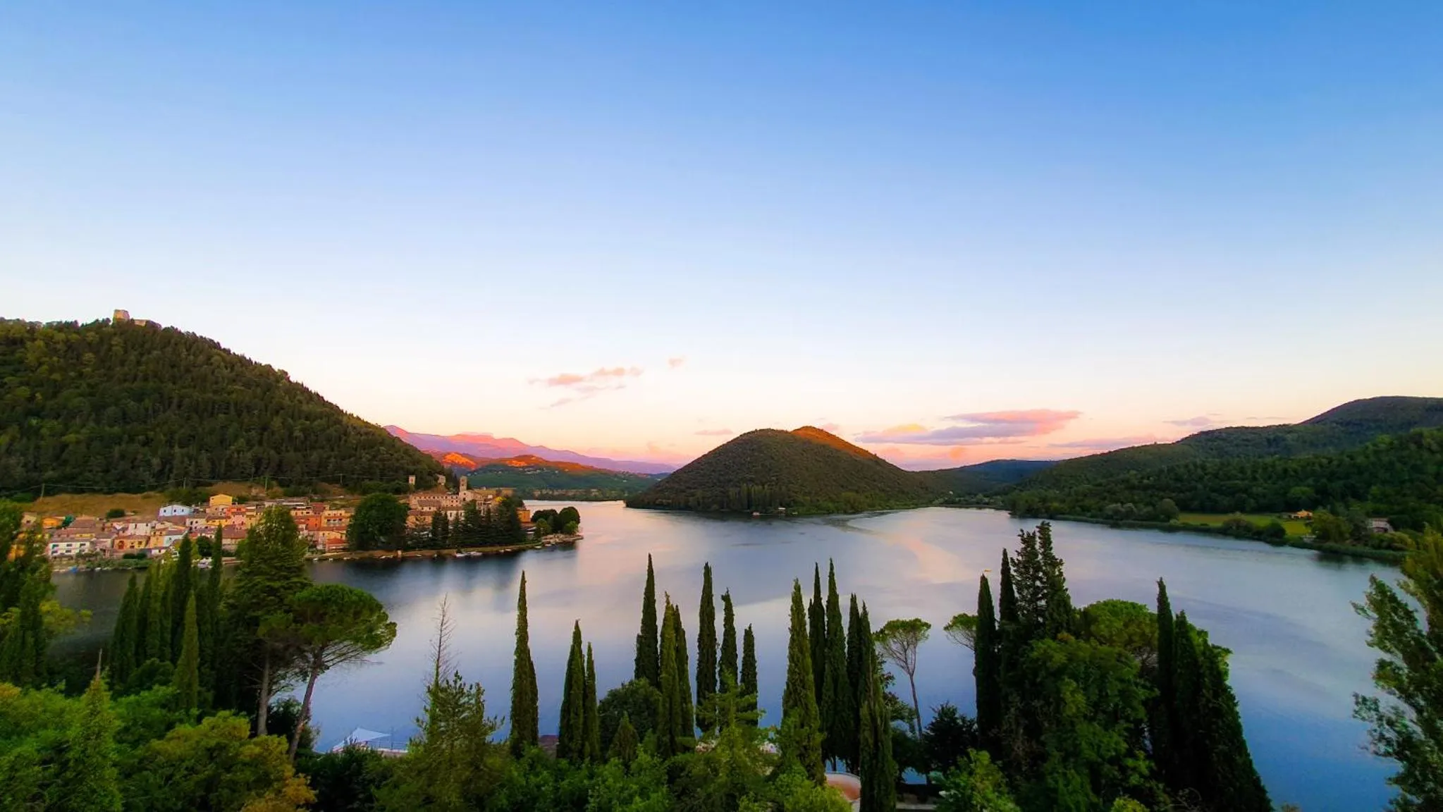 Lake view in Hotel Del Lago Piediluco Active & SPA