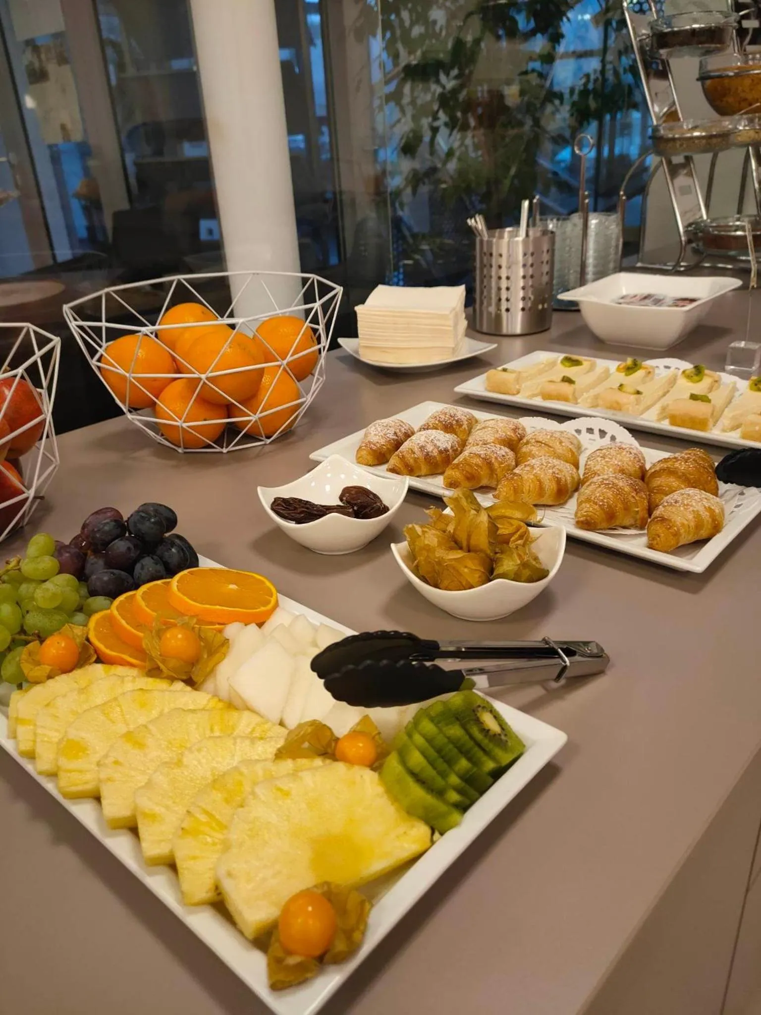 Breakfast in Hotel Garni Colora