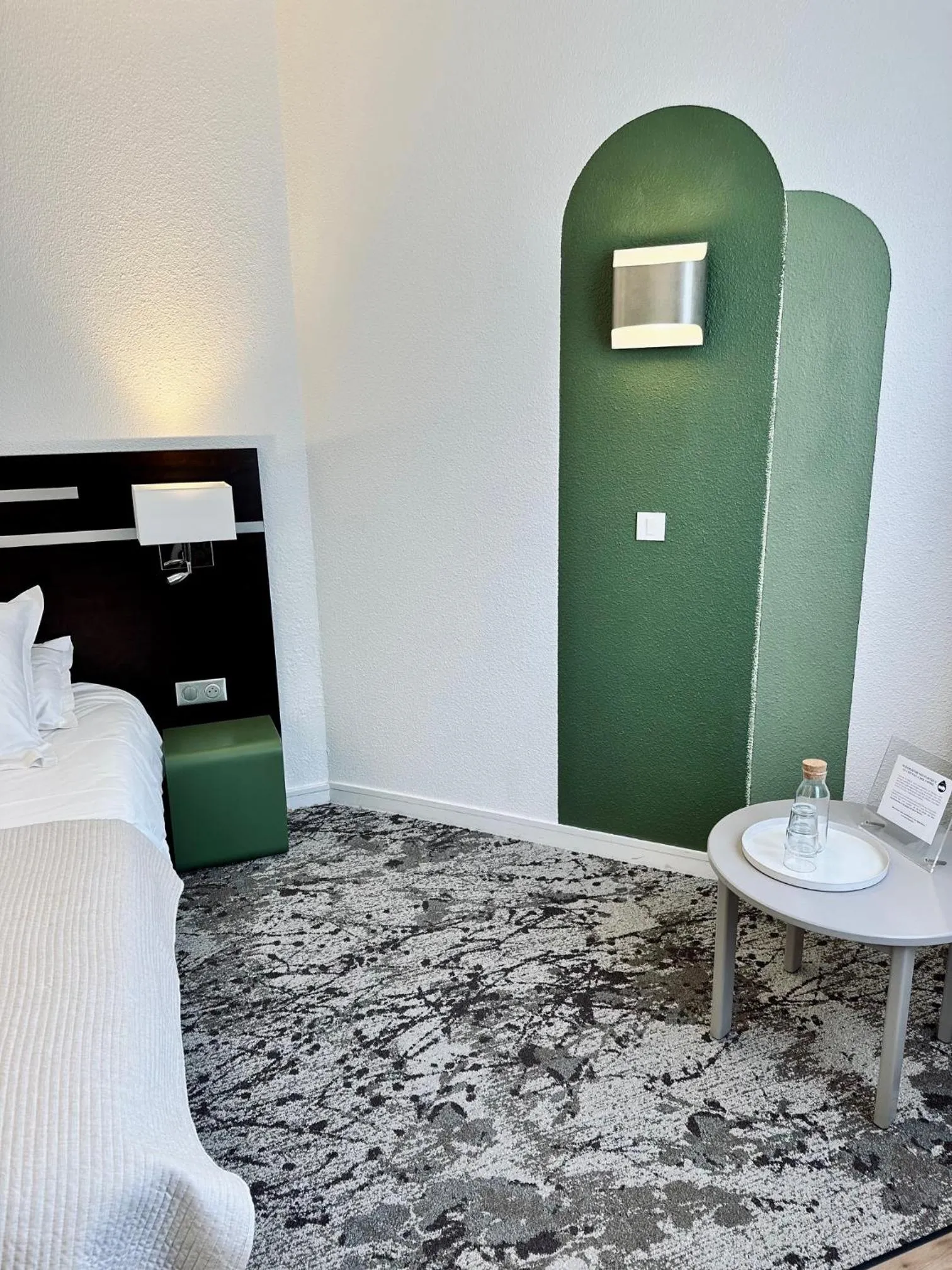 Decorative detail, Bed in Hotel Chantereyne