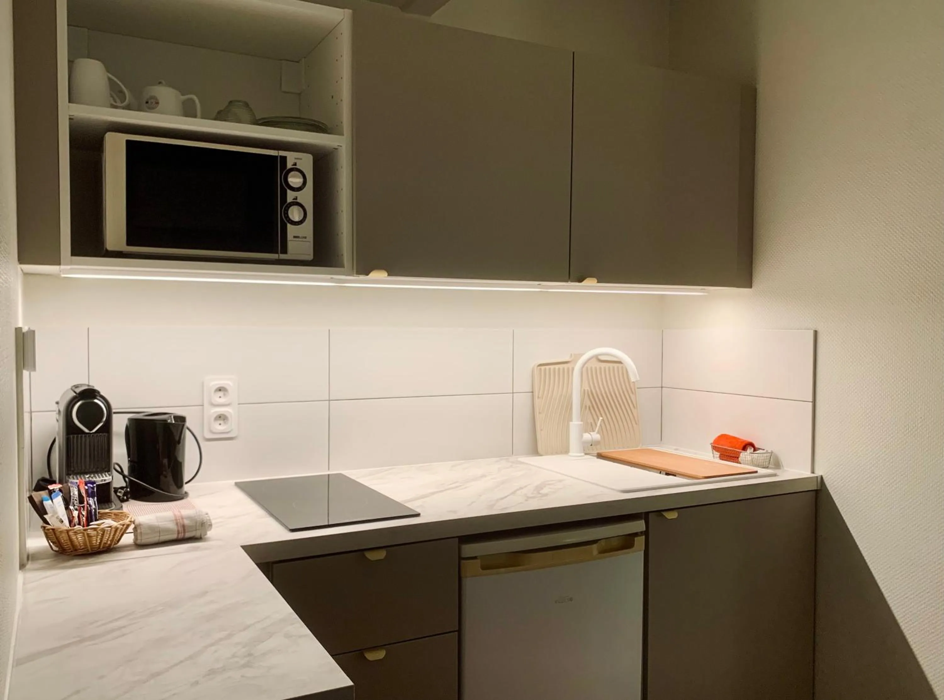 Kitchen or kitchenette in Hotel Chantereyne