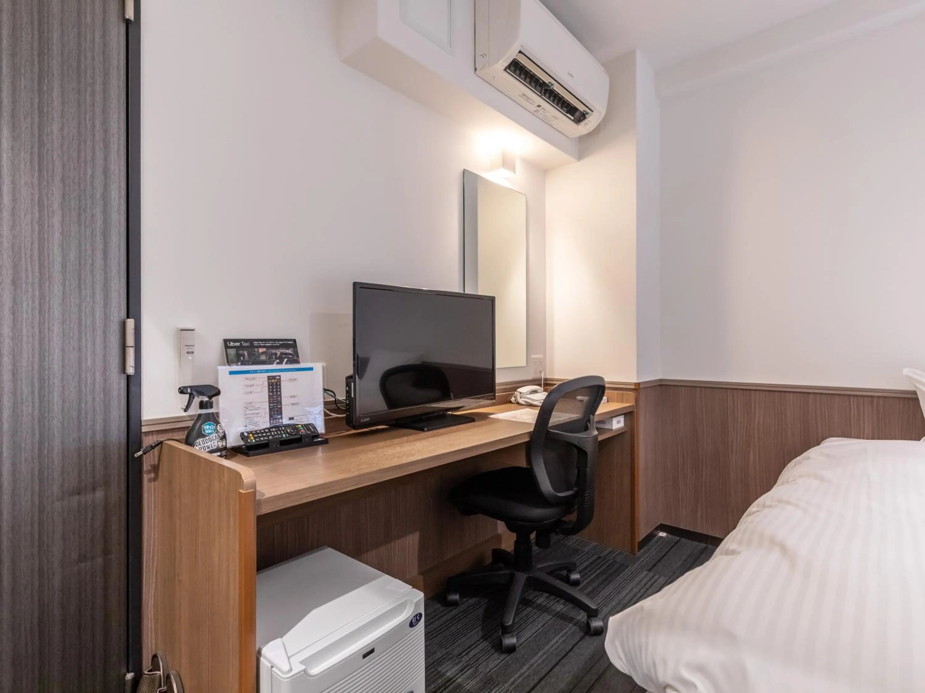 Bed in Hotel Excellence Enmachi Ekimae