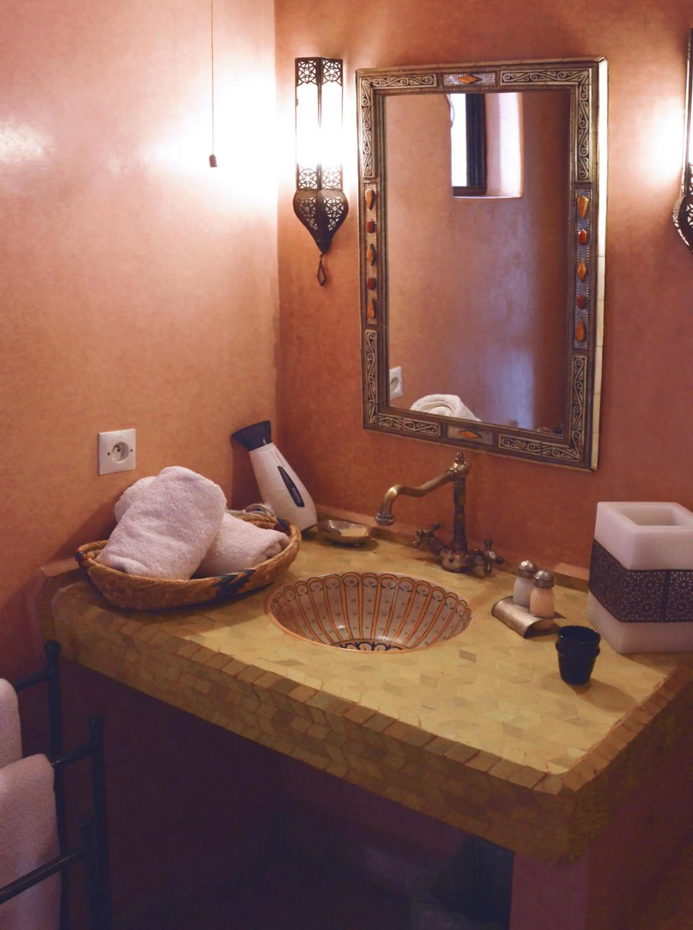 Bathroom in Riad Palmier