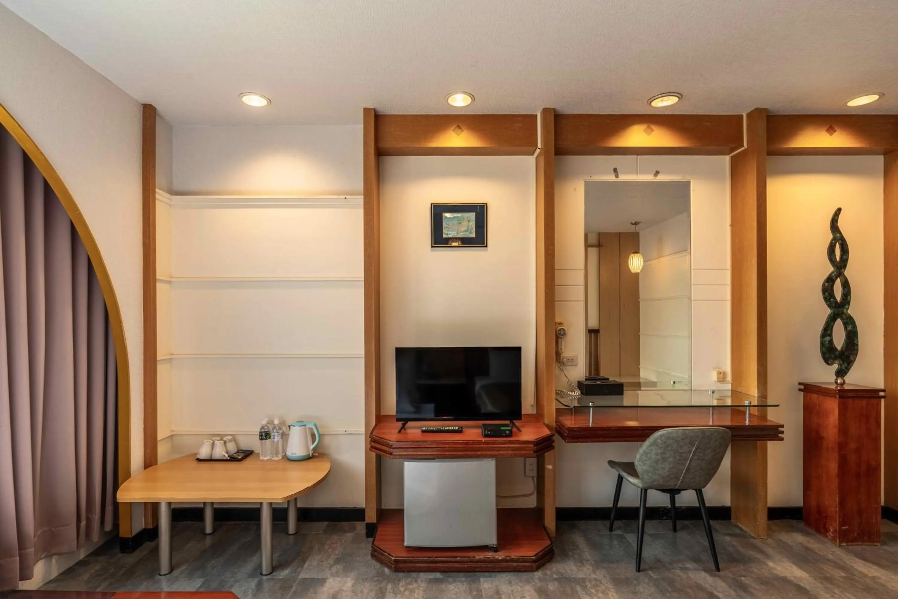 TV and multimedia in Hwa Nan Hotel