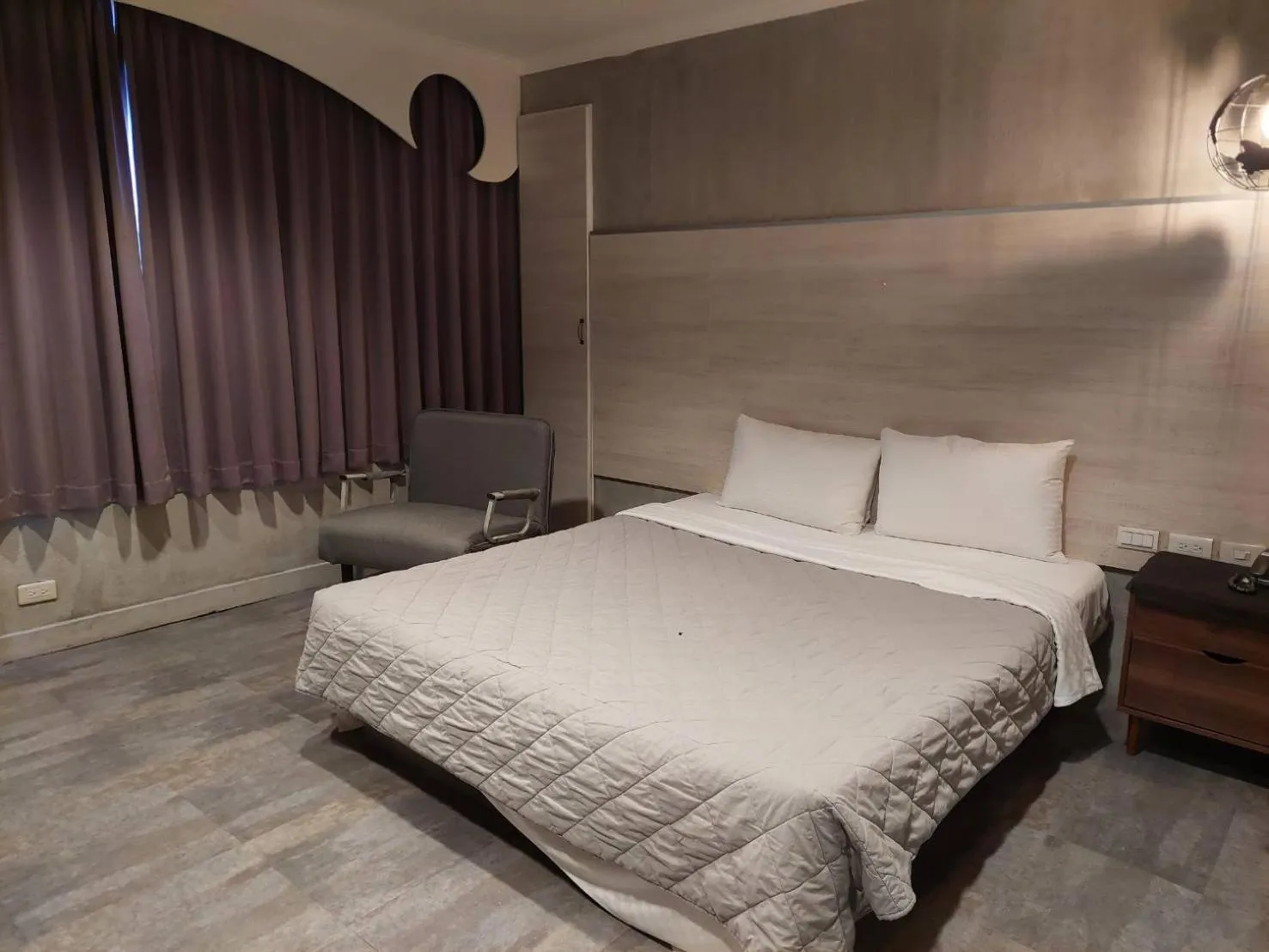 Bed in Hwa Nan Hotel