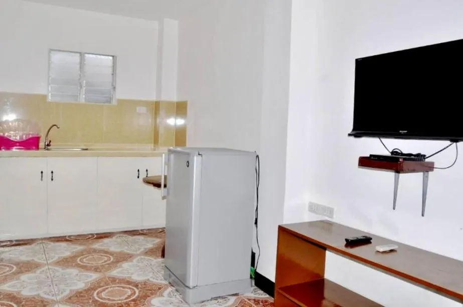 Nanette's Tourist Inn