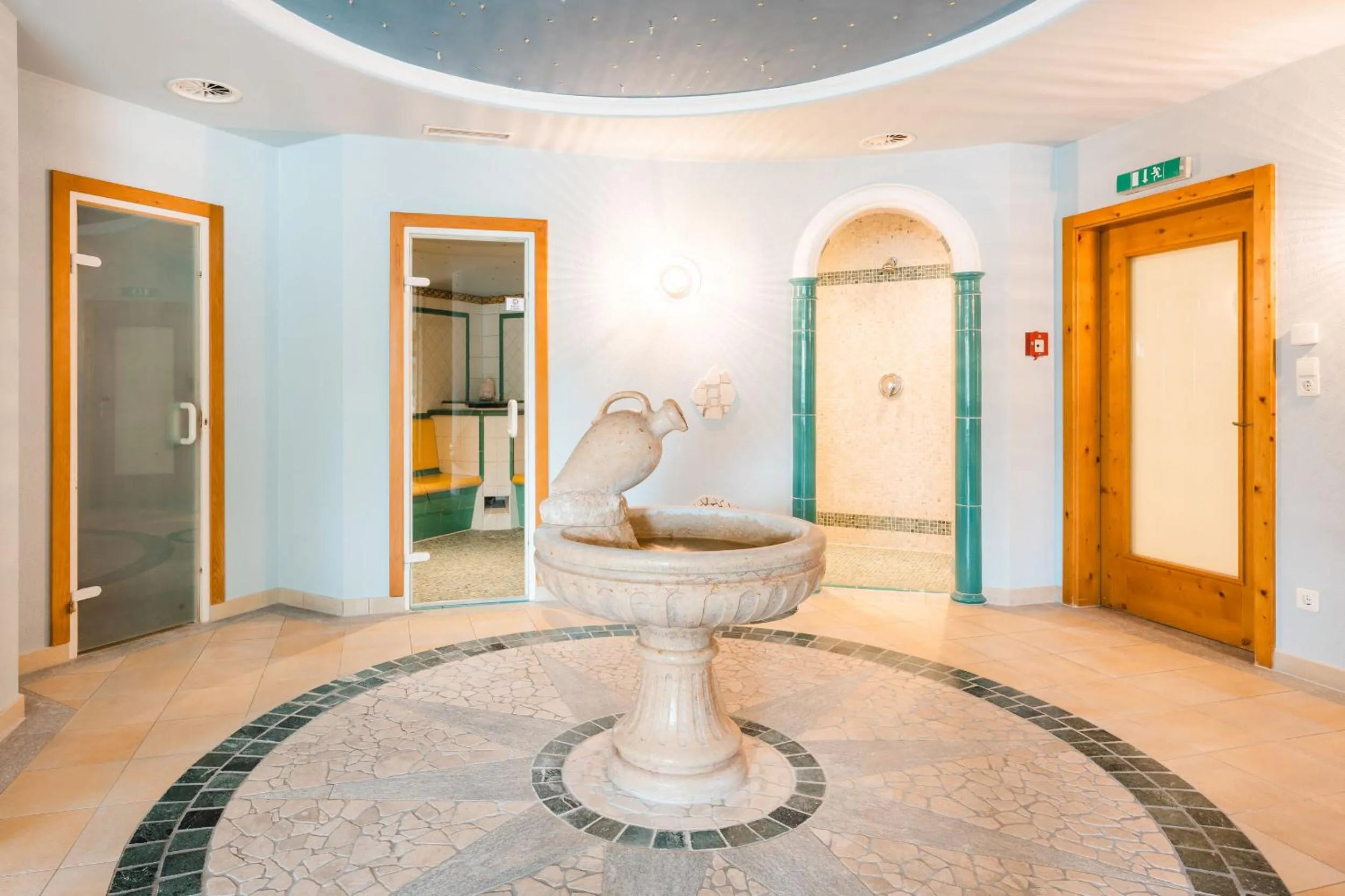 Spa and wellness centre/facilities in HENRI Country House Seefeld